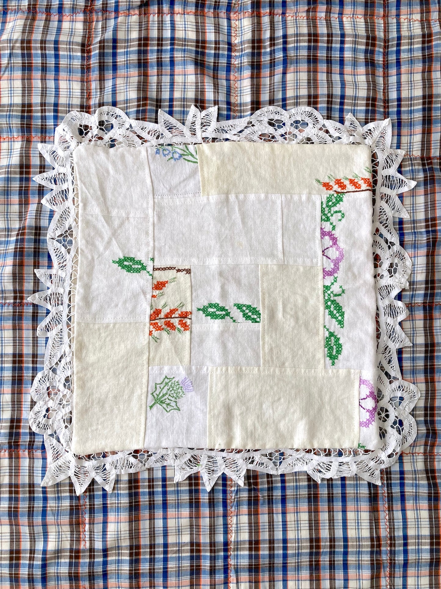 ヴィンテージ リネン刺繍 パッチワーク レース クッションカバー