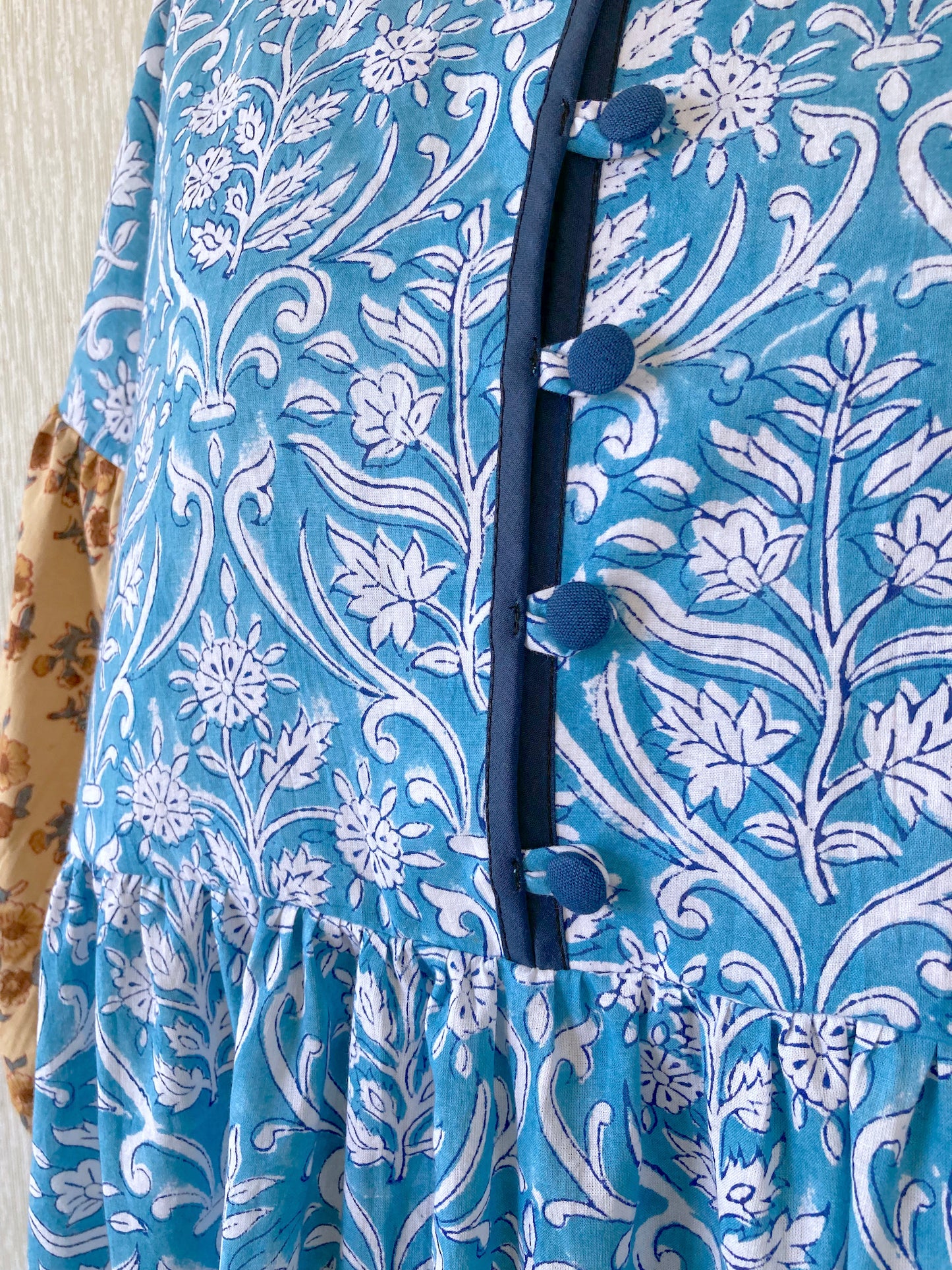 カラーブロック ギャザー ロング ワンピース Light Blue x Beige 【送料無料】