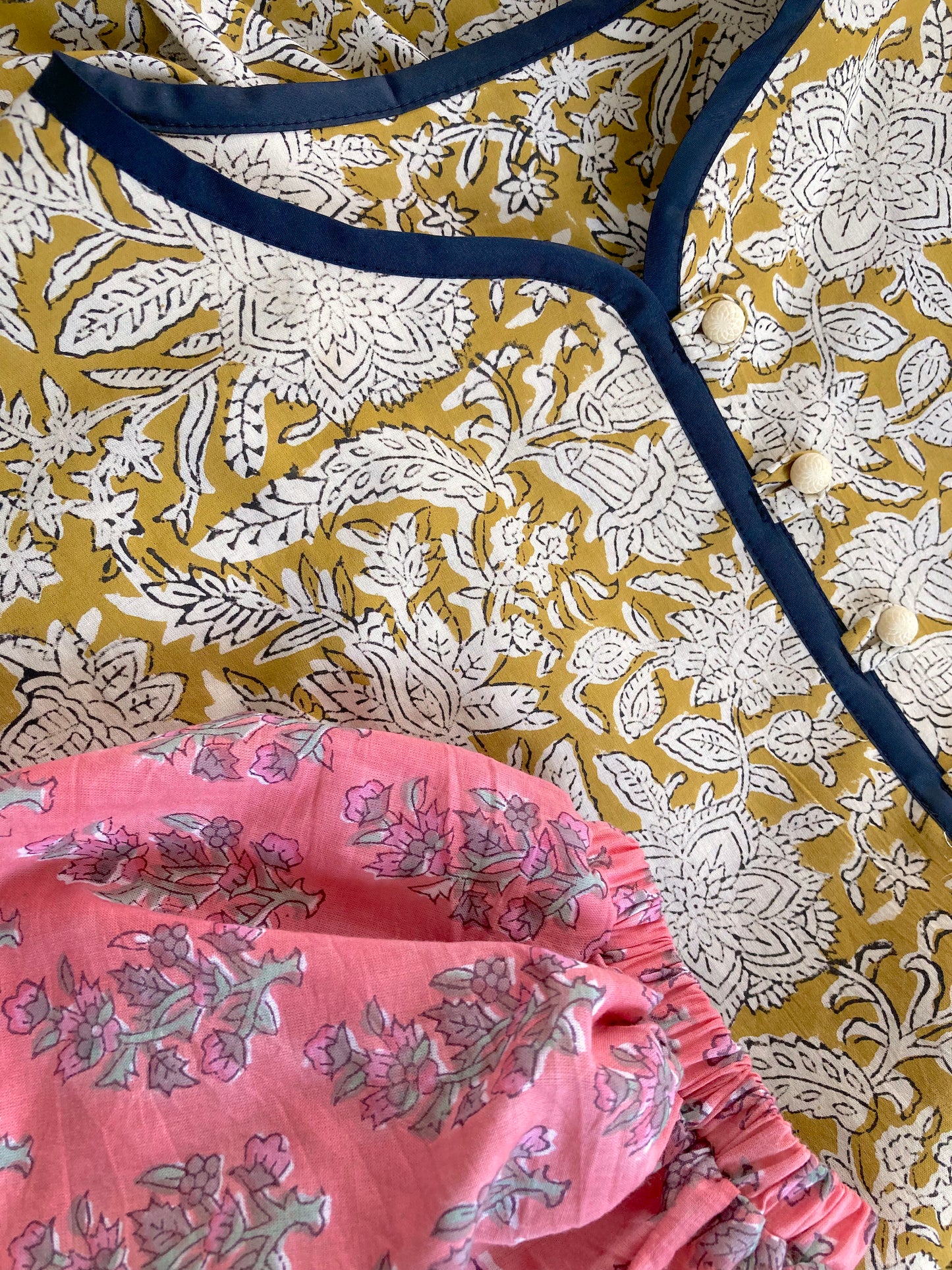 カラーブロック ギャザー ロング ワンピース Mustard x Pink 【送料無料】