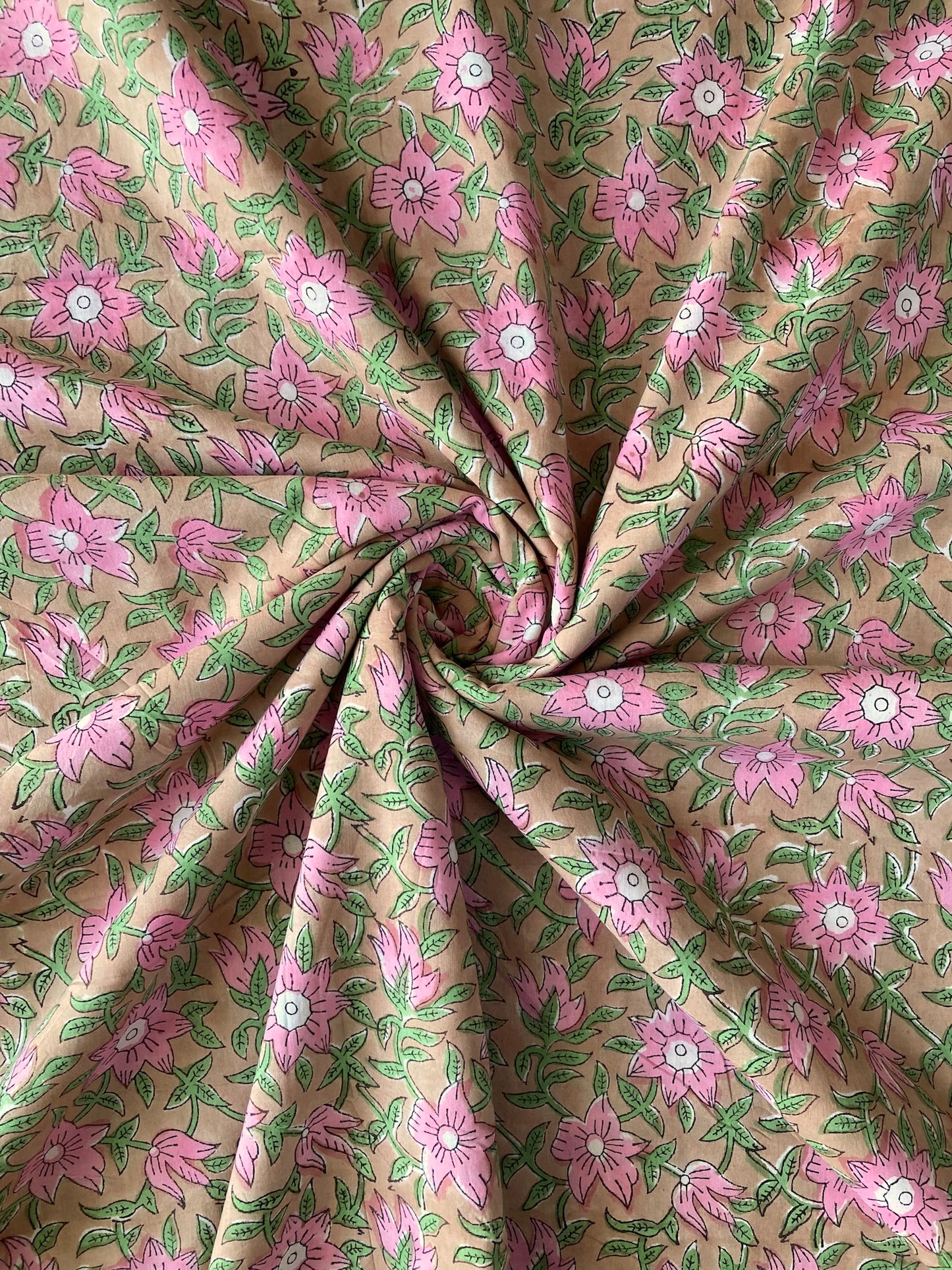 【 pre-cut 60cm】ハンドブロックプリント ピンク ベージュ 花柄 コットンプリント生地 #249-26