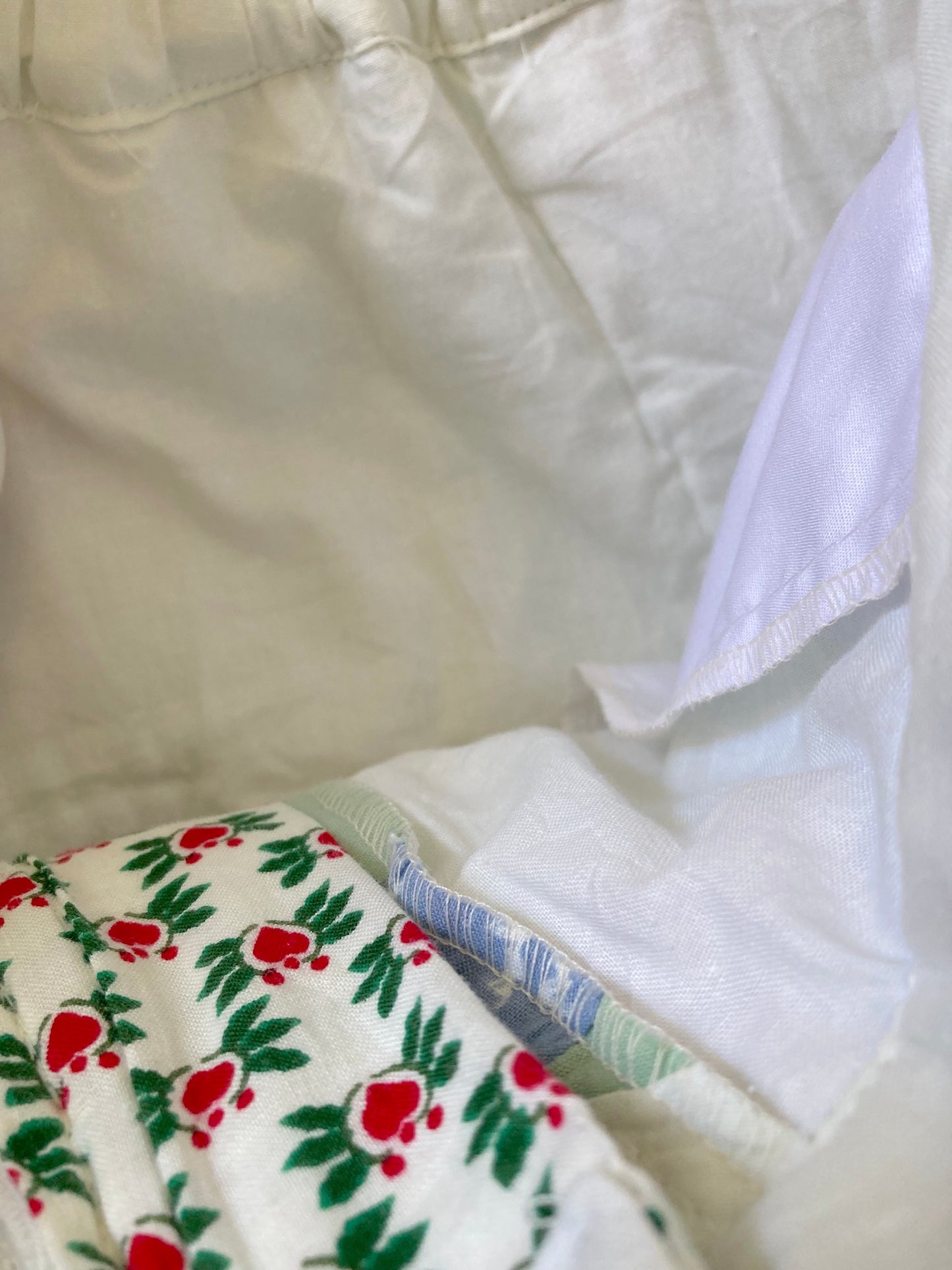 Patchwork-Style Wide Pants Made from Vintage Quilted Fabric