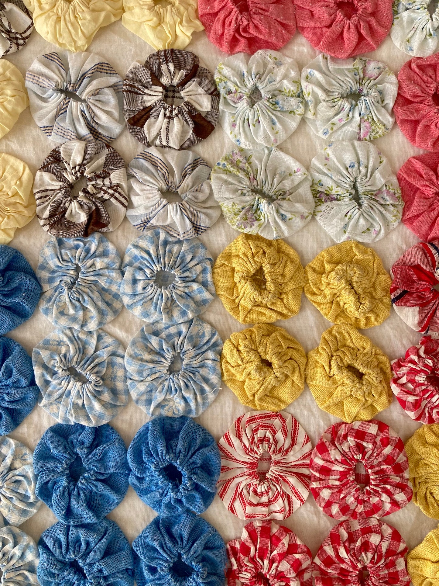 Vintage Yo Yo Quilt Mini Rug Handmade Patchwork Rug Farmhouse Cottagecore Boho Home Decor 97x130cm