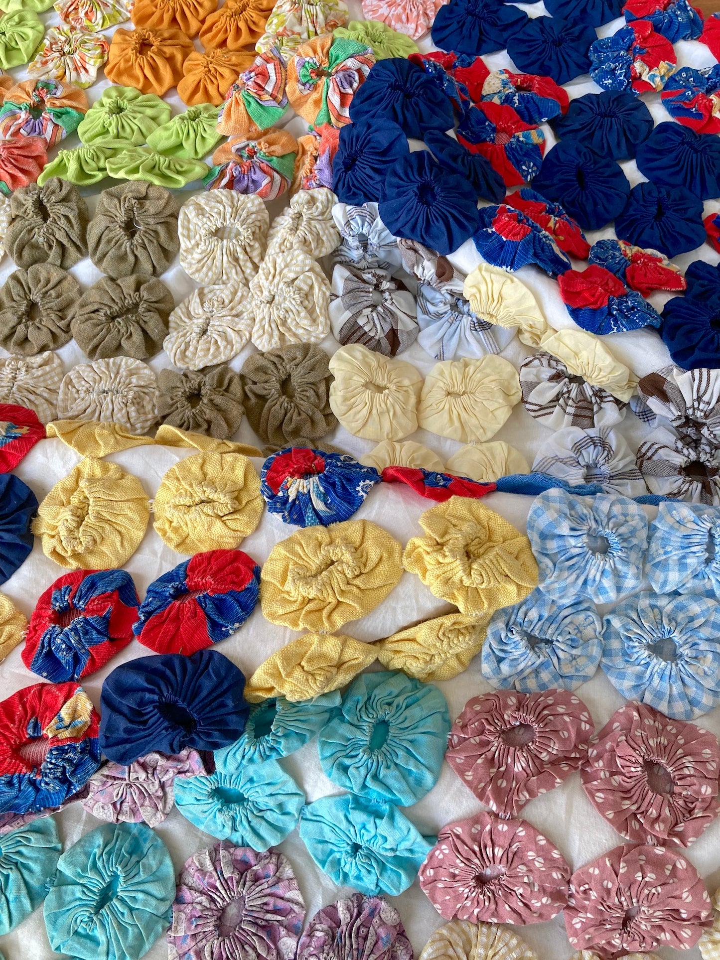 Vintage Yo Yo Quilt Mini Rug Handmade Patchwork Rug Farmhouse Cottagecore Boho Home Decor 97x130cm