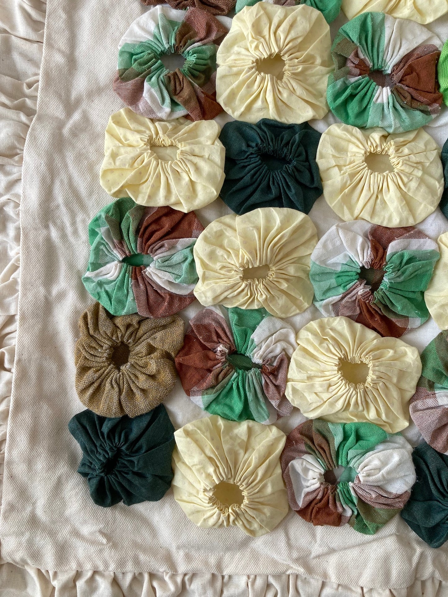 Vintage Yo Yo Quilt Cushion Cover Handmade Cotton Frill Pillow Cover 35x37cm