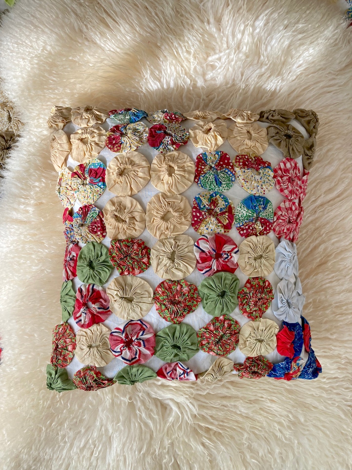 Vintage Yo Yo Quilt Cushion Cover Handmade Cotton Block Print Pillow 40x40cm