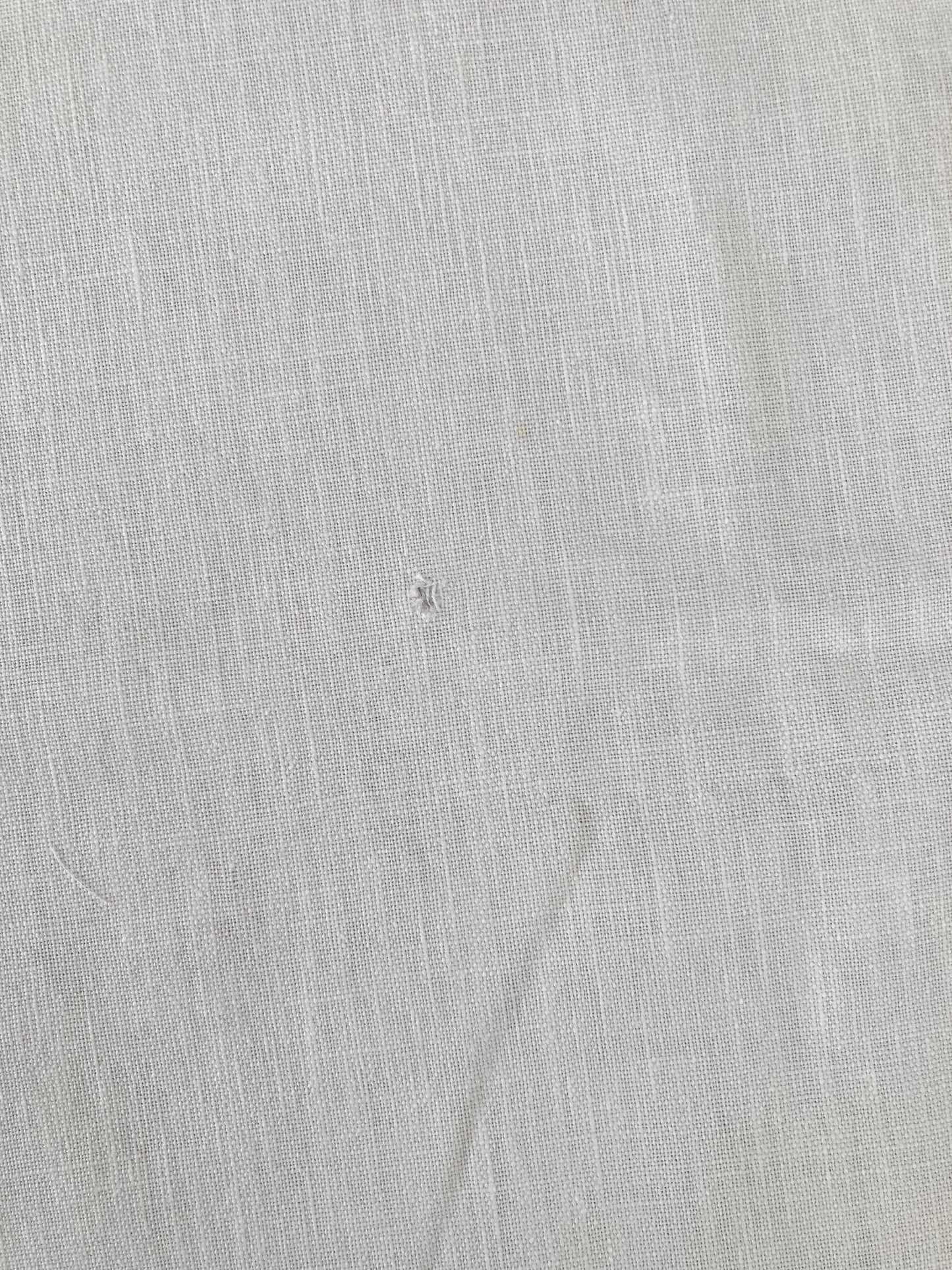 Vintage White Cotton Eyelet Cutwork Embroidered Tablecloth