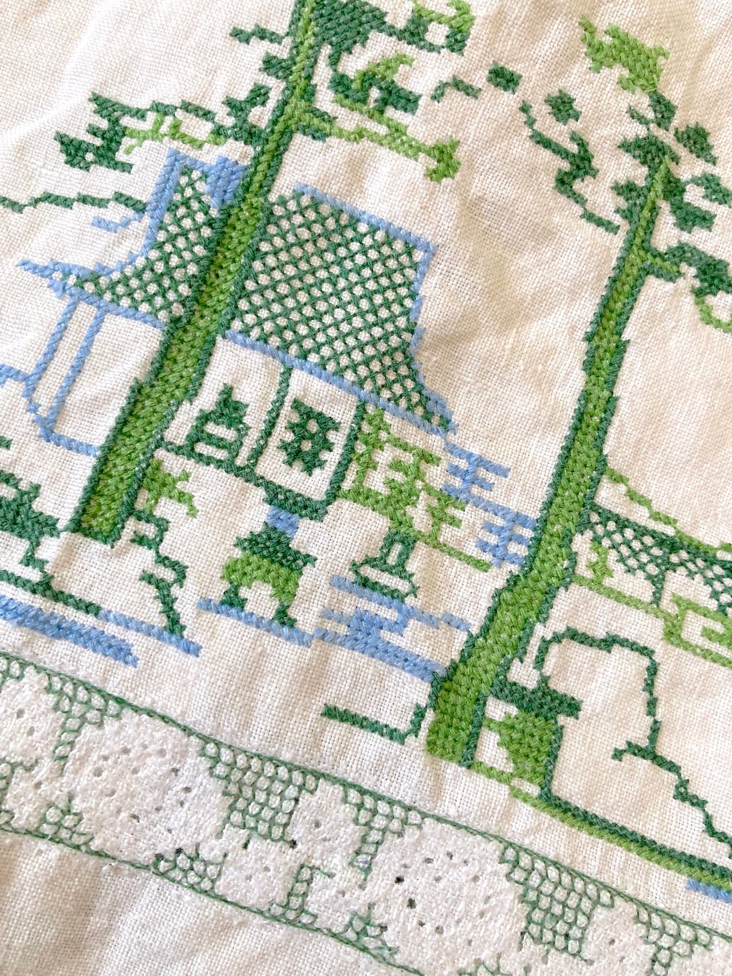 ヴィンテージ 刺繍 リネン 生地 リメイク ノースリーブシャツ