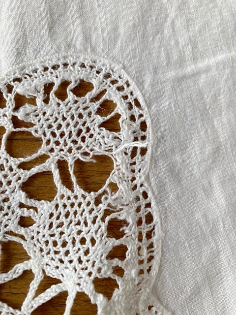 Vintage French Linen Cotton Cloth with Cutwork & Crochet Lace (1920s-40s)
