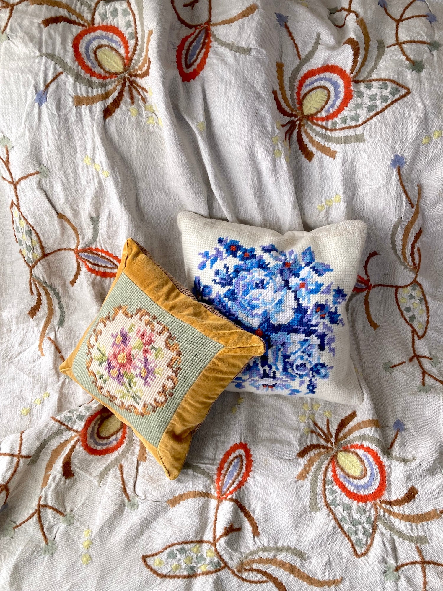 ヴィンテージ 厚手コットンリネン ウール刺繍 テーブルクロス マルチ