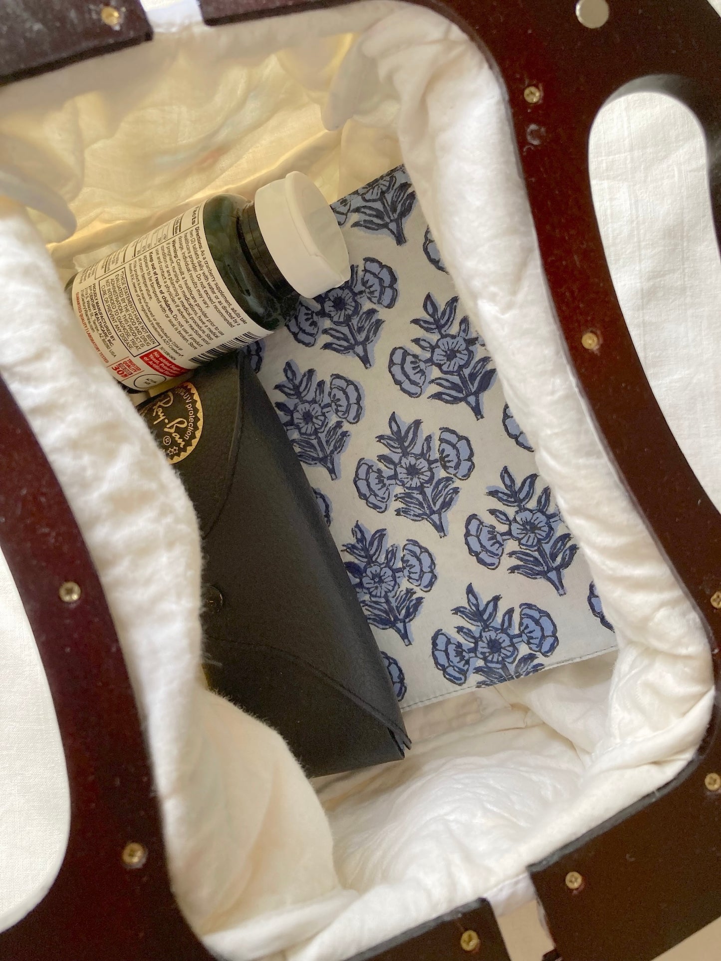 Vintage Quilt Patchwork Clasp Bag with Wooden Handle