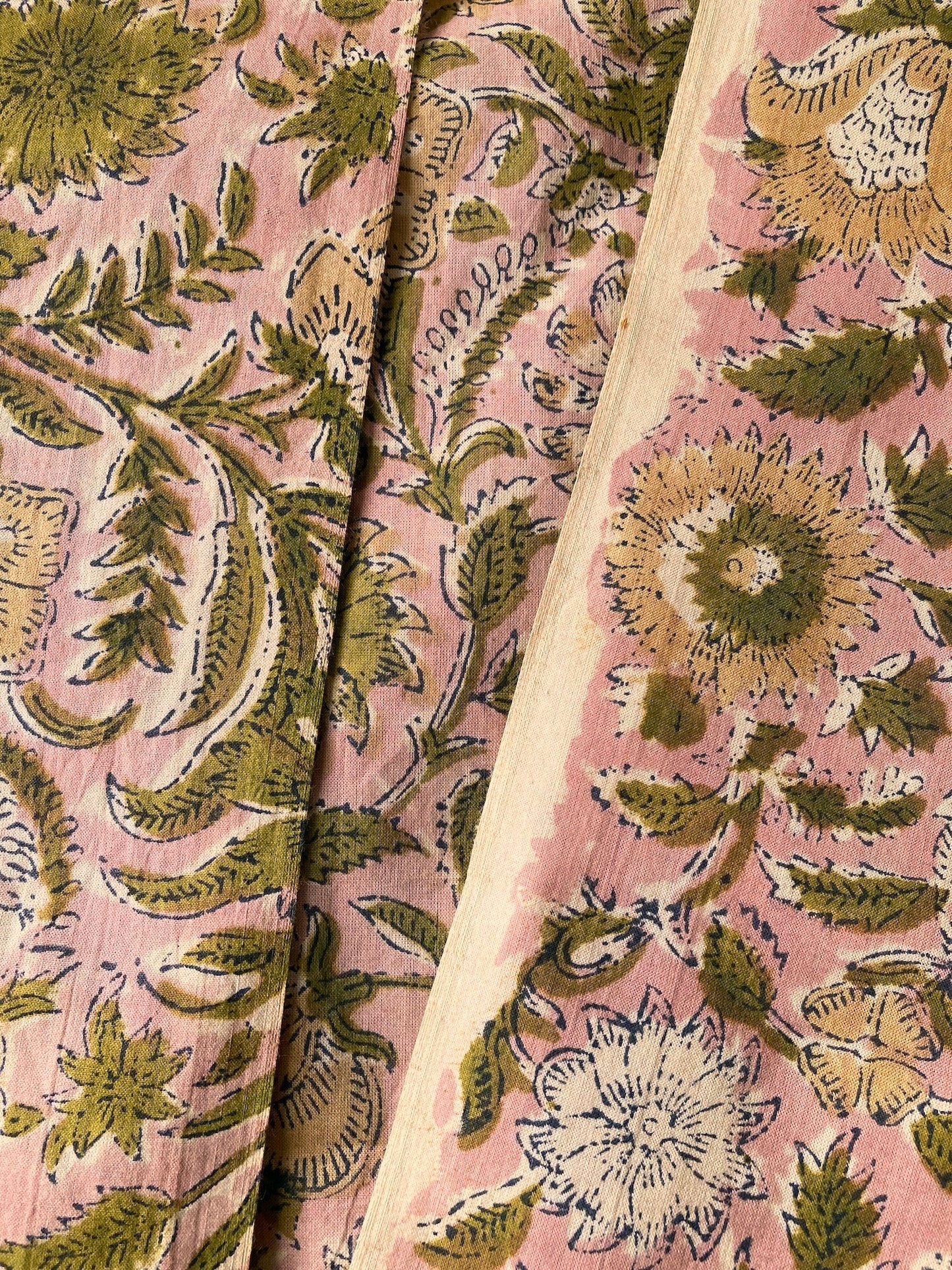 ハンドブロックプリント アンティーク ピンクお花柄 コットン生地 #273-6