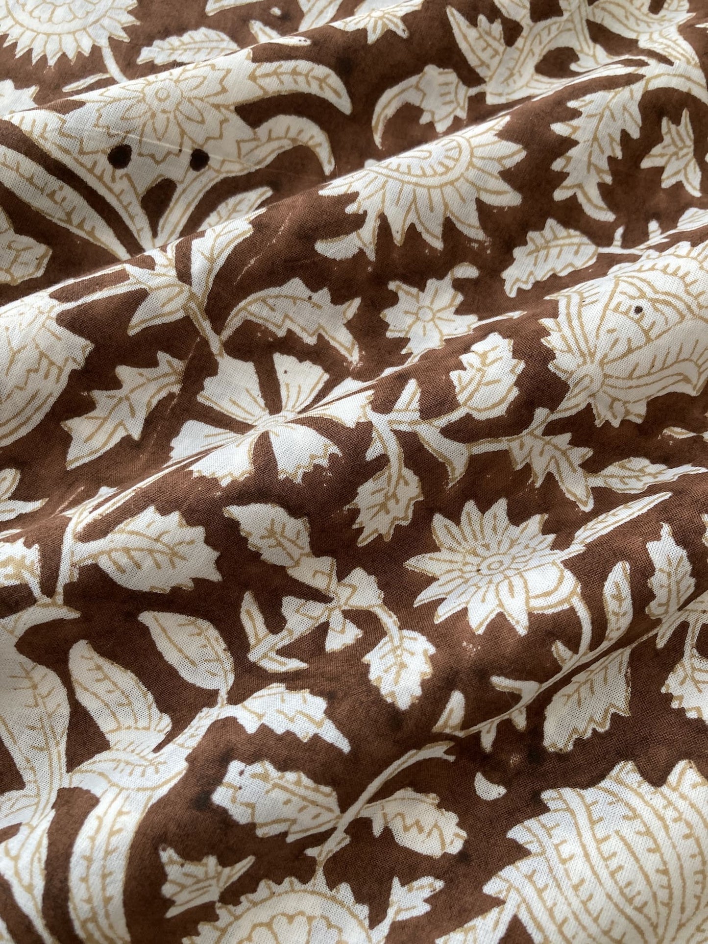 ハンドブロックプリント ダークブラウン コットンプリント生地  #294-10