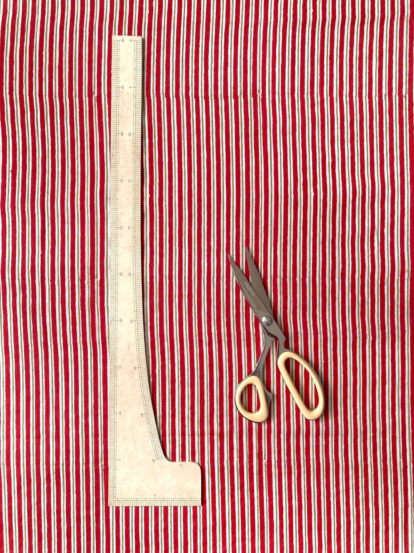 ハンドブロックプリント レッド x グリーン ストライプ コットン生地  #294-12