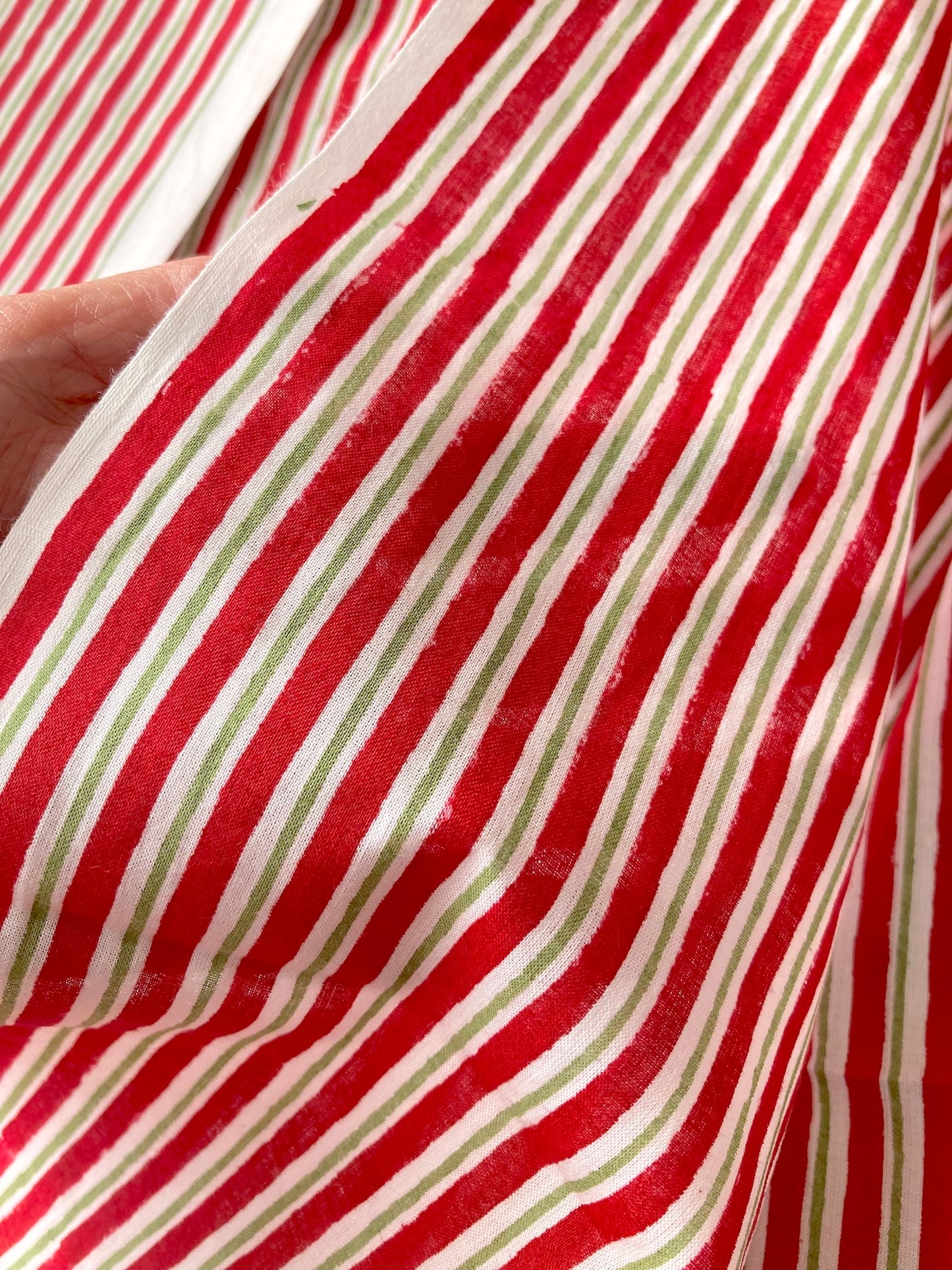 ハンドブロックプリント レッド x グリーン ストライプ コットン生地  #294-12