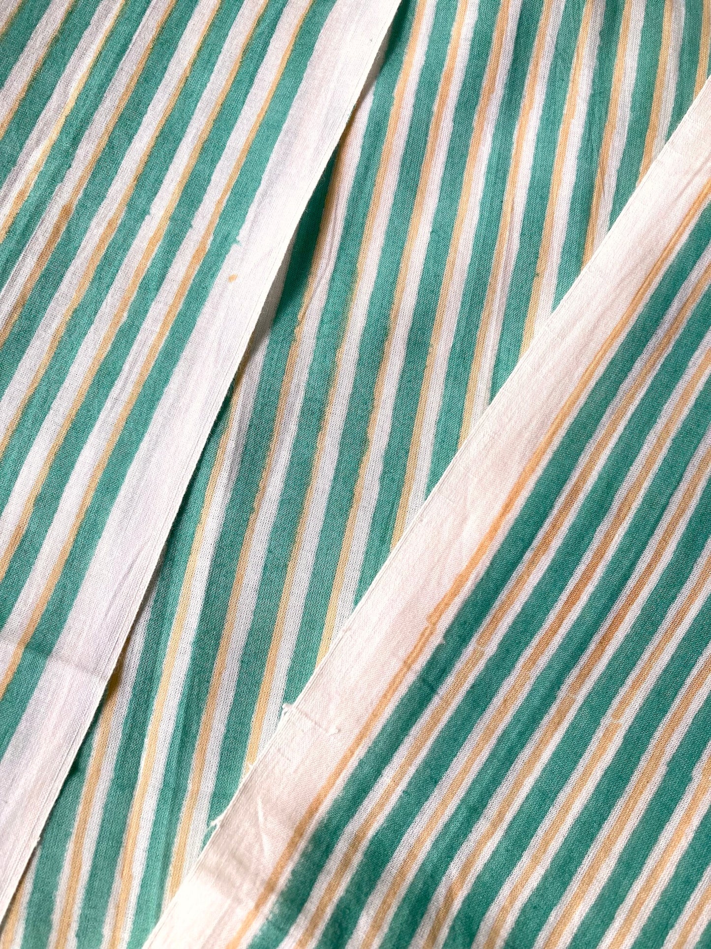 ハンドブロックプリント グリーン x ベージュ ストライプ コットン生地  #294-8