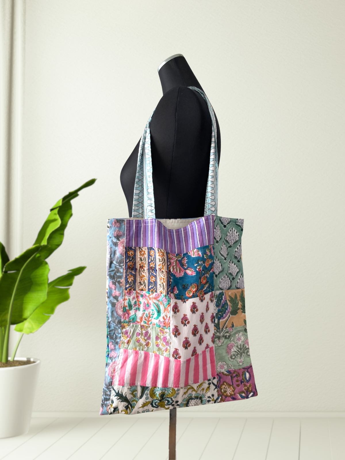 Hand Block Print Patchwork Tote Bag / Colorful Everyday Bag with Pocket