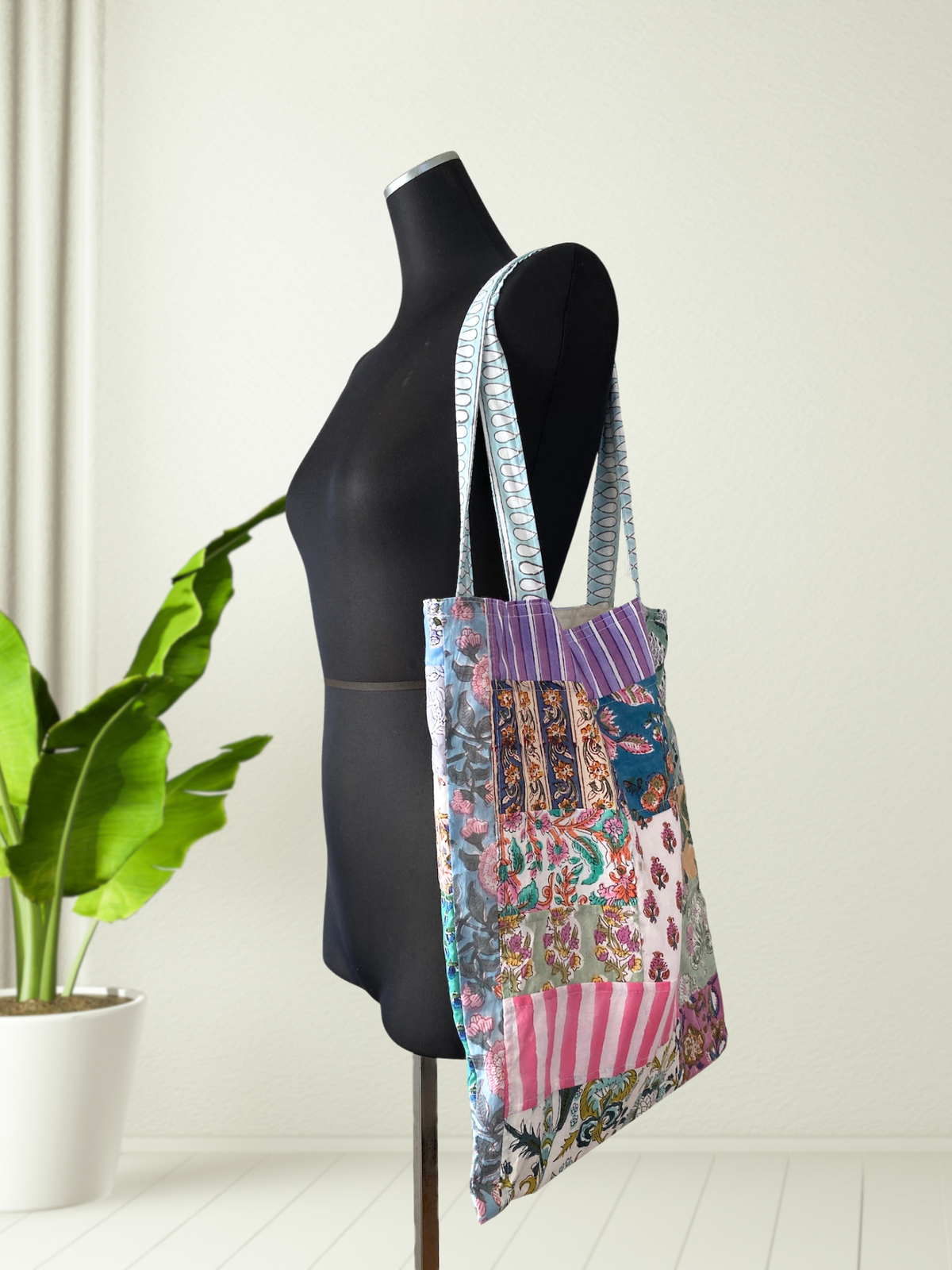 Hand Block Print Patchwork Tote Bag / Colorful Everyday Bag with Pocket