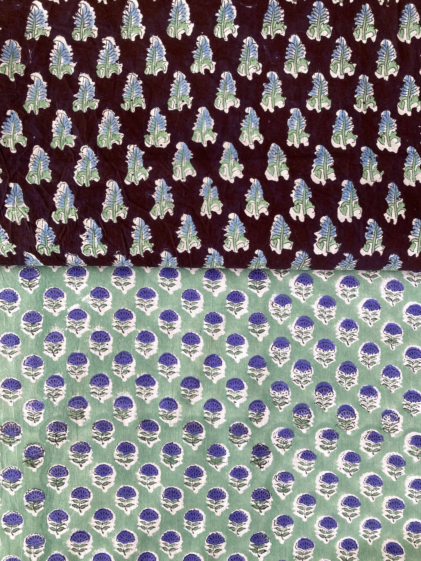 ハンドブロックプリント ブラック 小花柄 コットンプリント生地  #299-5