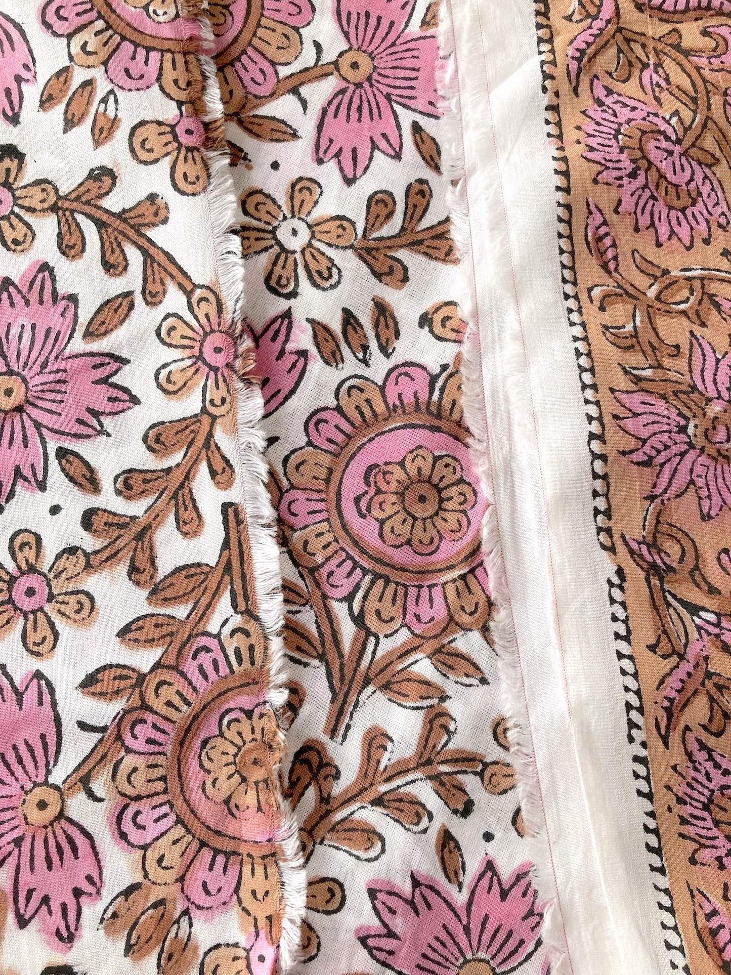 ハンドブロックプリント ピンク x ブラウン コットンプリント生地  #287-16