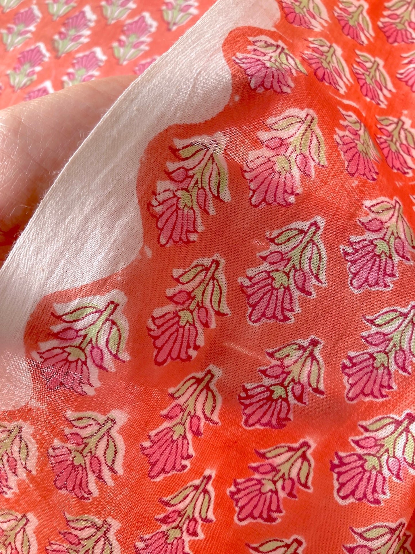ハンドブロックプリント コーラル 小花柄 コットンプリント生地  #289-17
