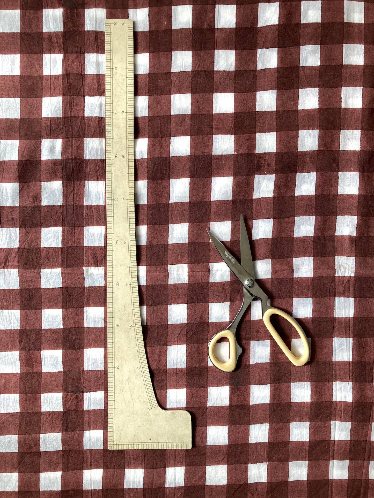 ハンドブロックプリント ダークブラウン チェック 花柄 コットンプリント生地  #289-5