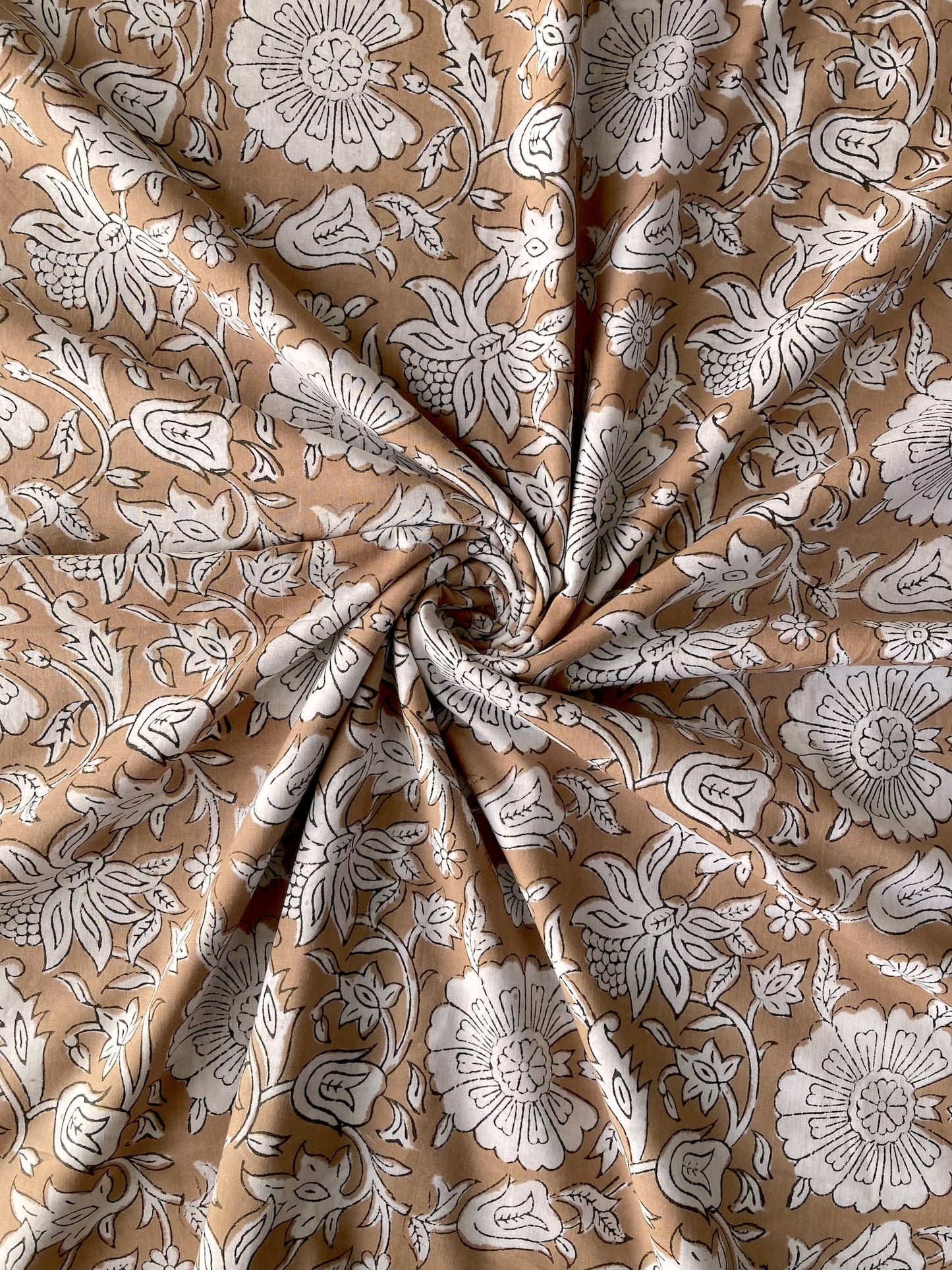 ハンドブロックプリント キャメルカラー コットンプリント生地  #296-1