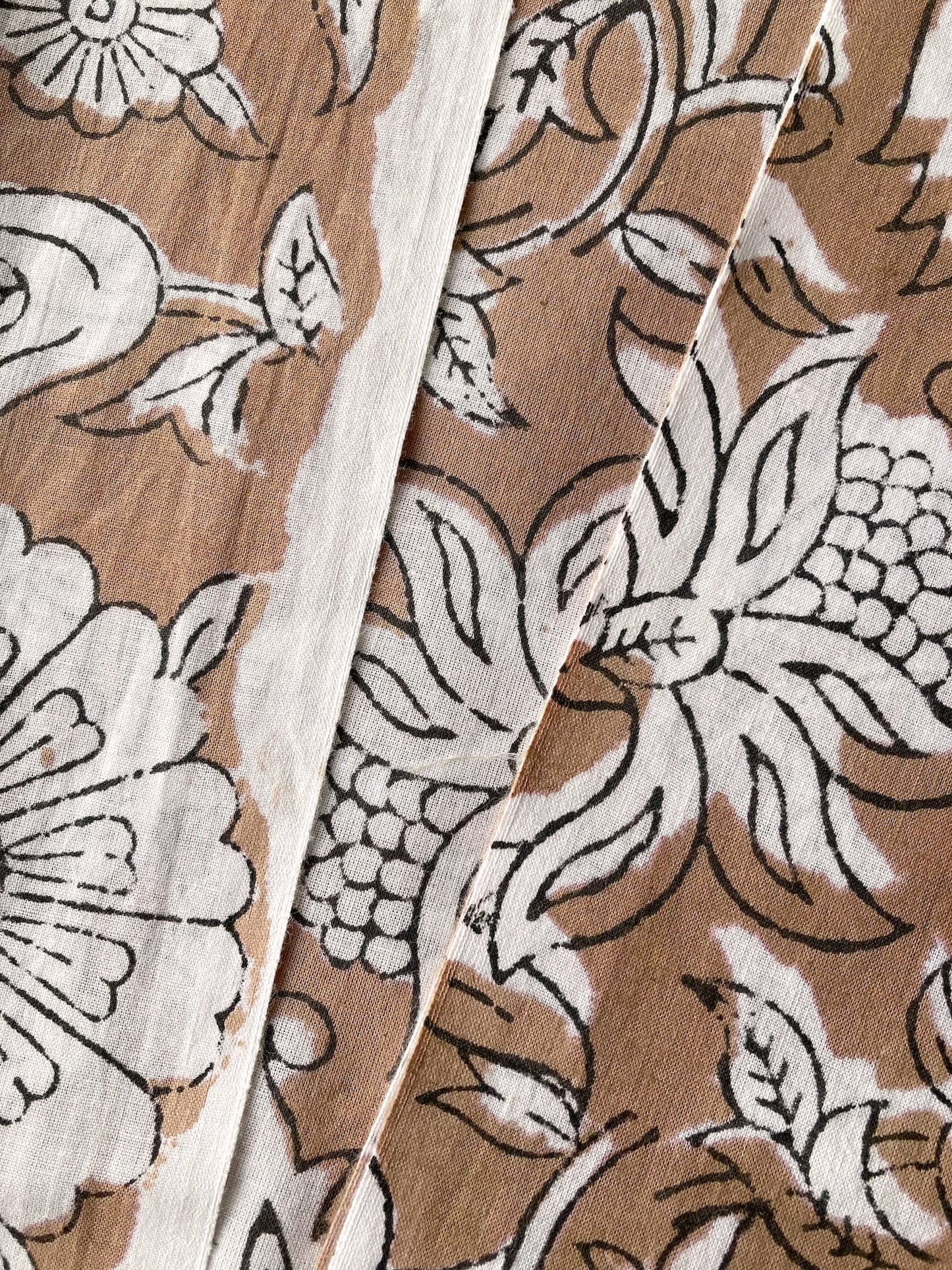 ハンドブロックプリント キャメルカラー コットンプリント生地  #296-1