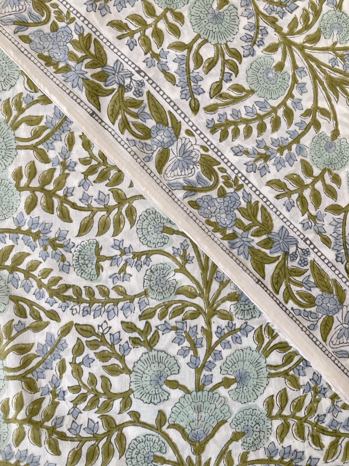 ハンドブロックプリント ホワイト コットンプリント生地  #296-5