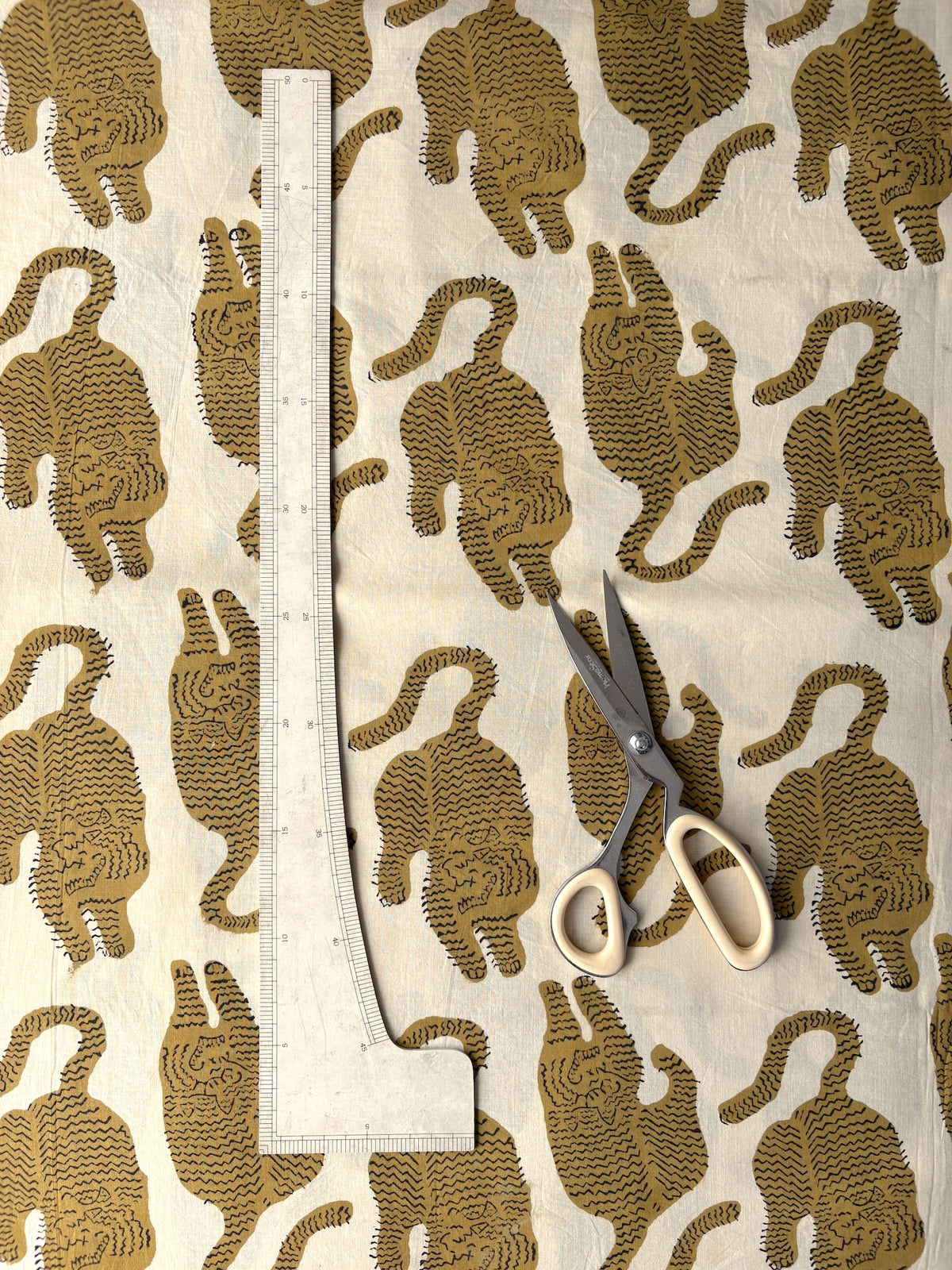 Hand Block Tiger Print Cotton Fabric Ivory x Mustard   #345-4