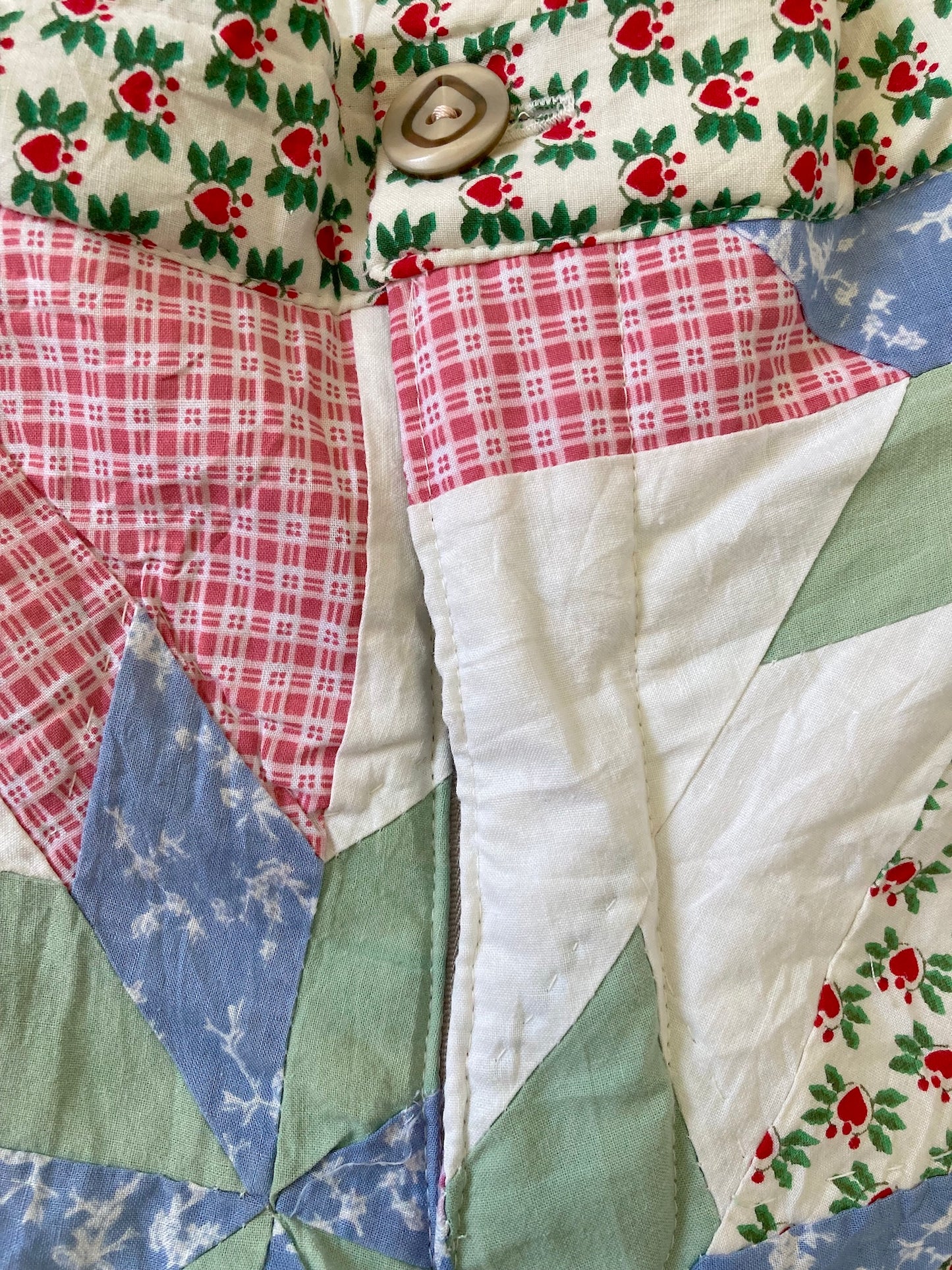 Patchwork-Style Wide Pants Made from Vintage Quilted Fabric