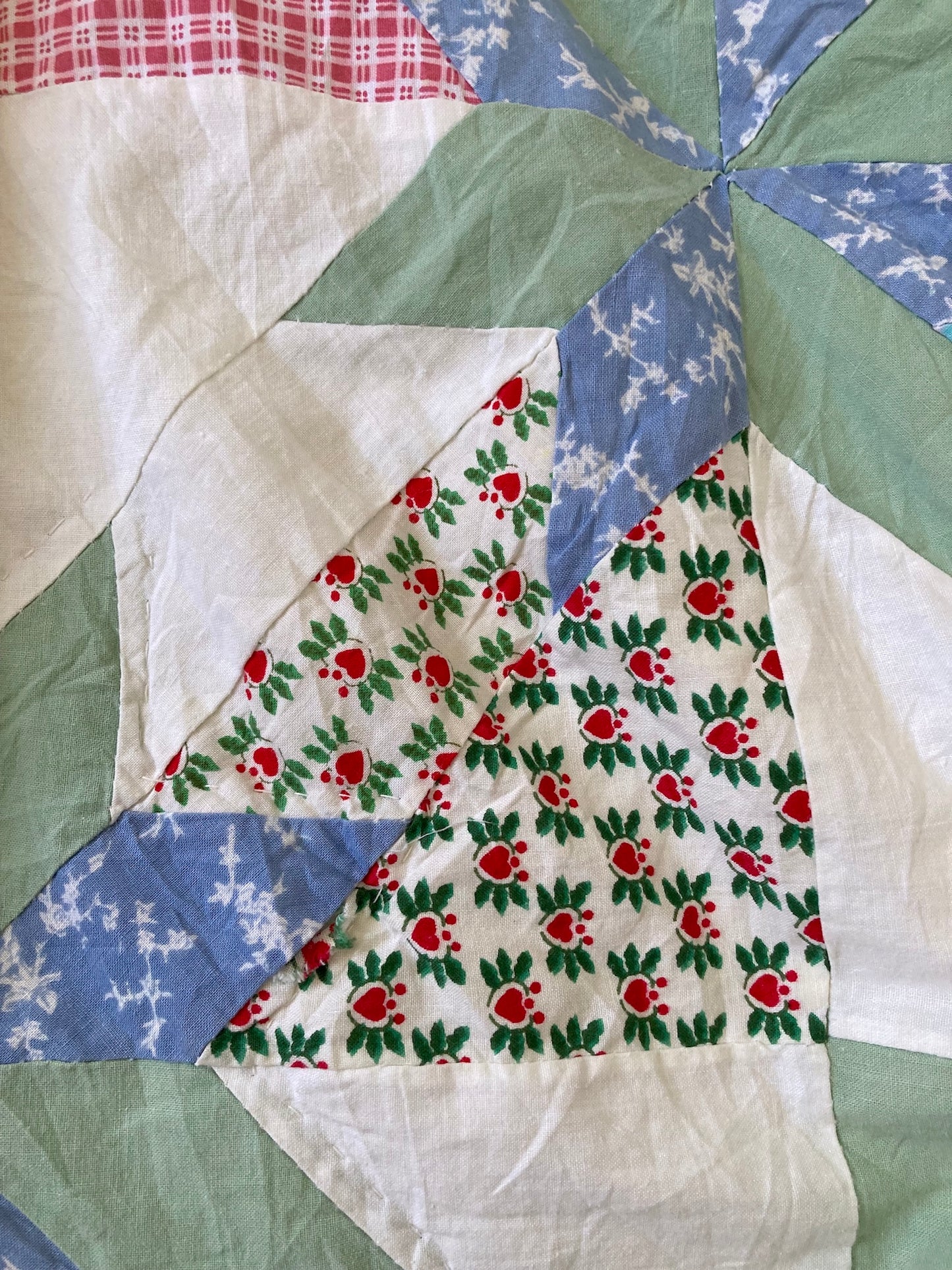 Patchwork-Style Wide Pants Made from Vintage Quilted Fabric