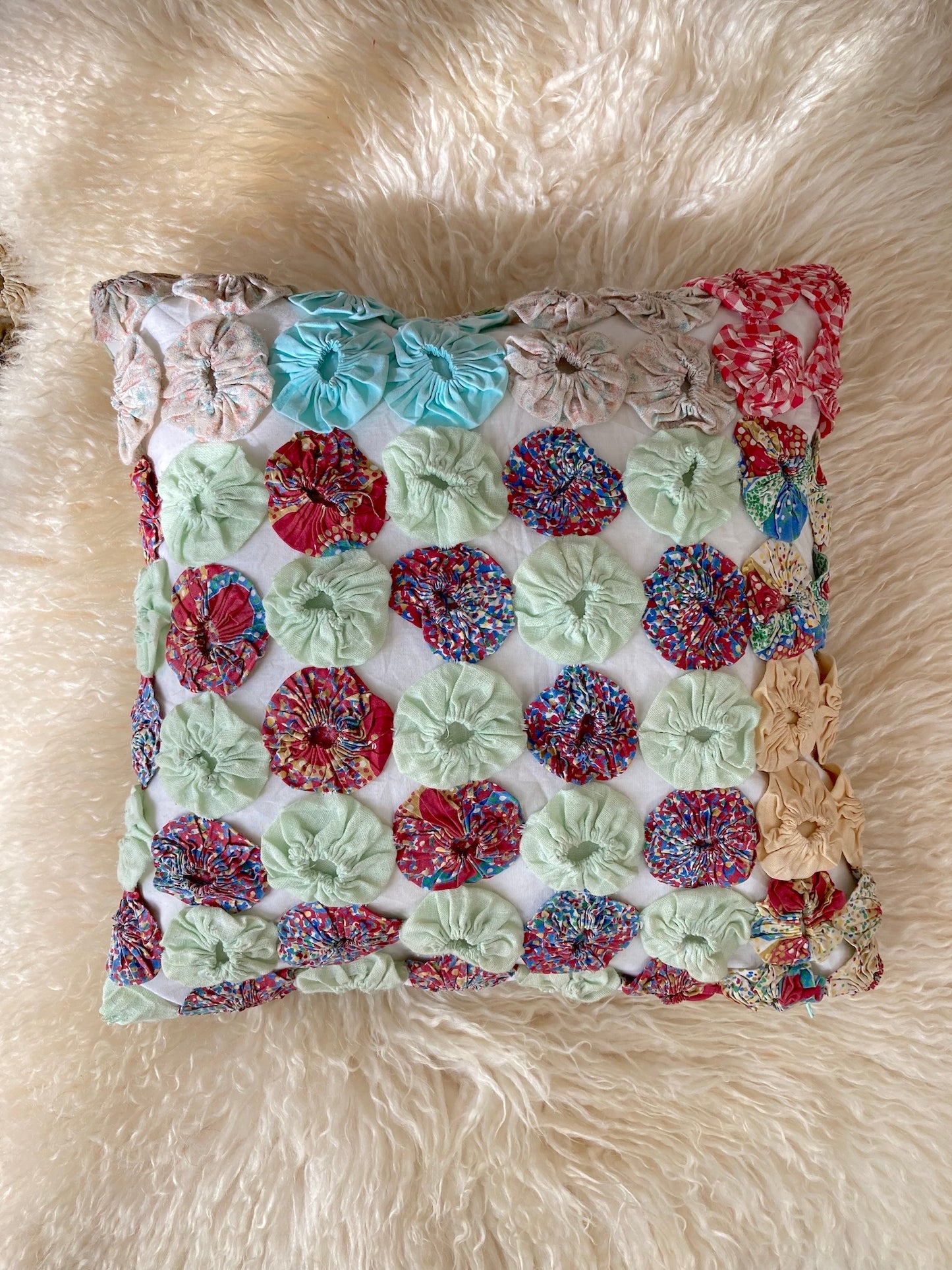 Vintage Yo Yo Quilt Cushion Cover Handmade Cotton Block Print Pillow 40x40cm