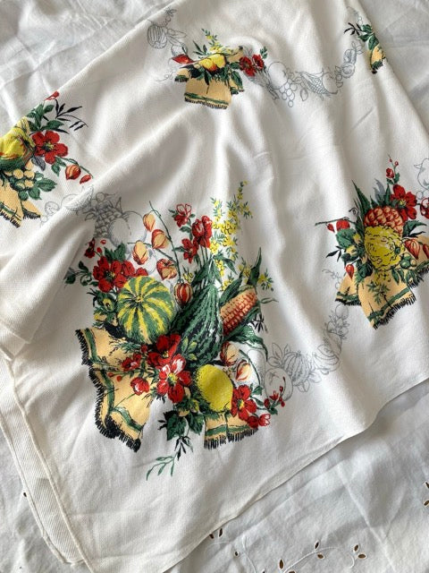1950s Vintage American Harvest Print Cotton Tablecloth