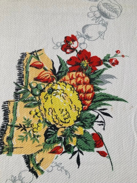 1950s Vintage American Harvest Print Cotton Tablecloth