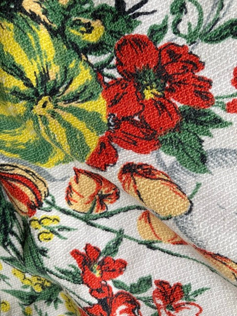 1950s Vintage American Harvest Print Cotton Tablecloth