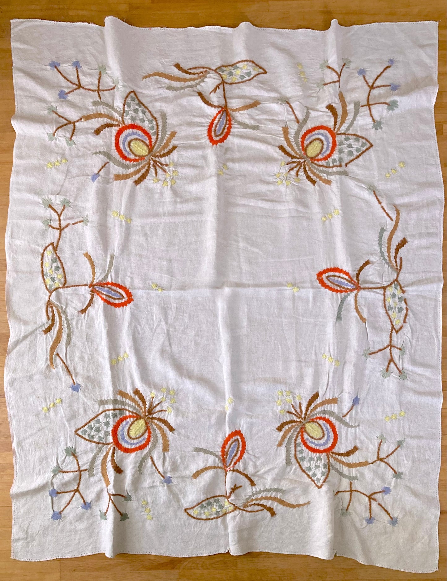 Bohemian Vintage Cotton Linen Textile with Chunky Wool Embroidery – Tablecloth or Throw