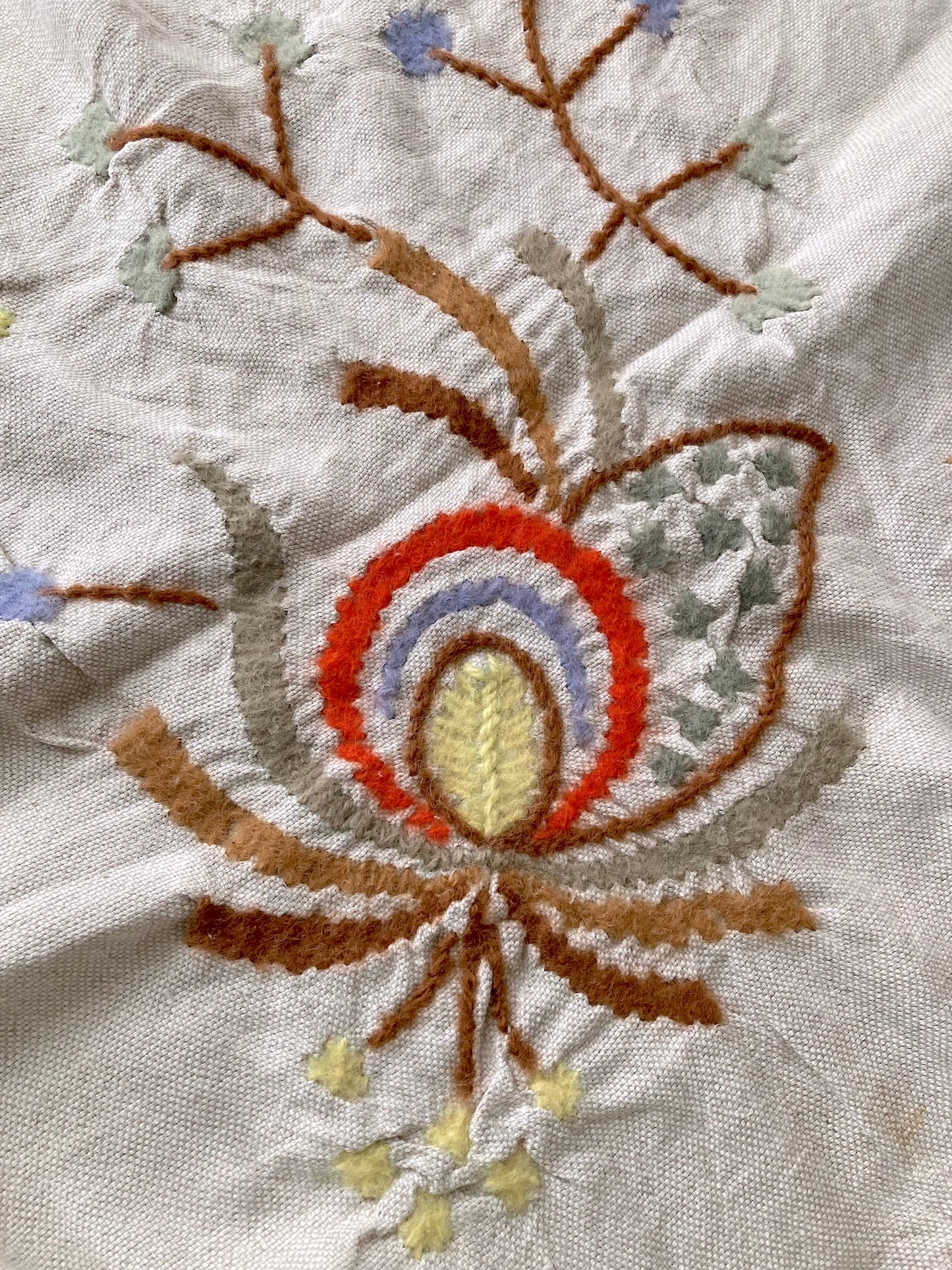 Bohemian Vintage Cotton Linen Textile with Chunky Wool Embroidery – Tablecloth or Throw