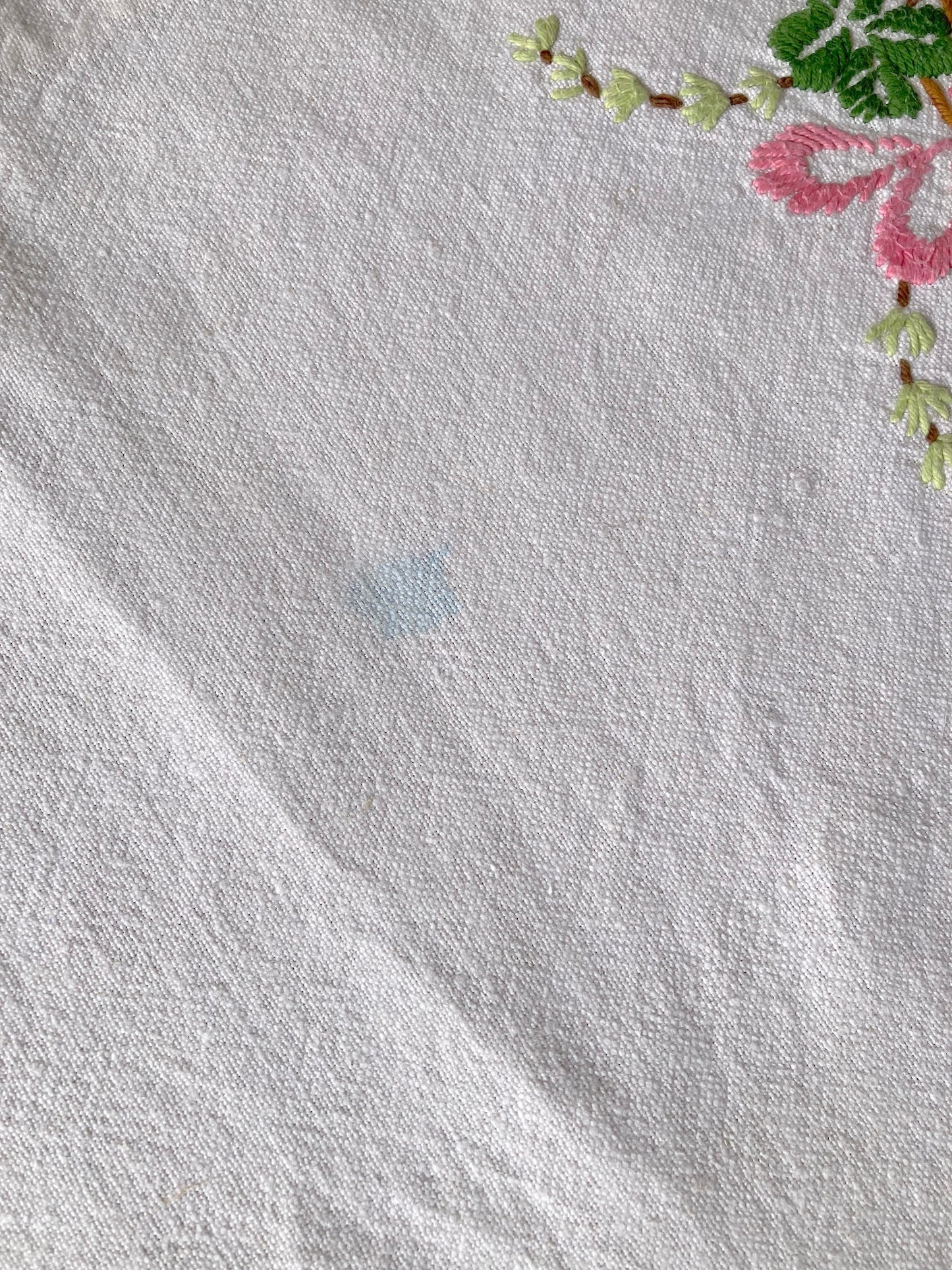 Boho Vintage Natural Cotton Cloth with Chunky Embroidery – Multi-Use Table & Sofa Cover