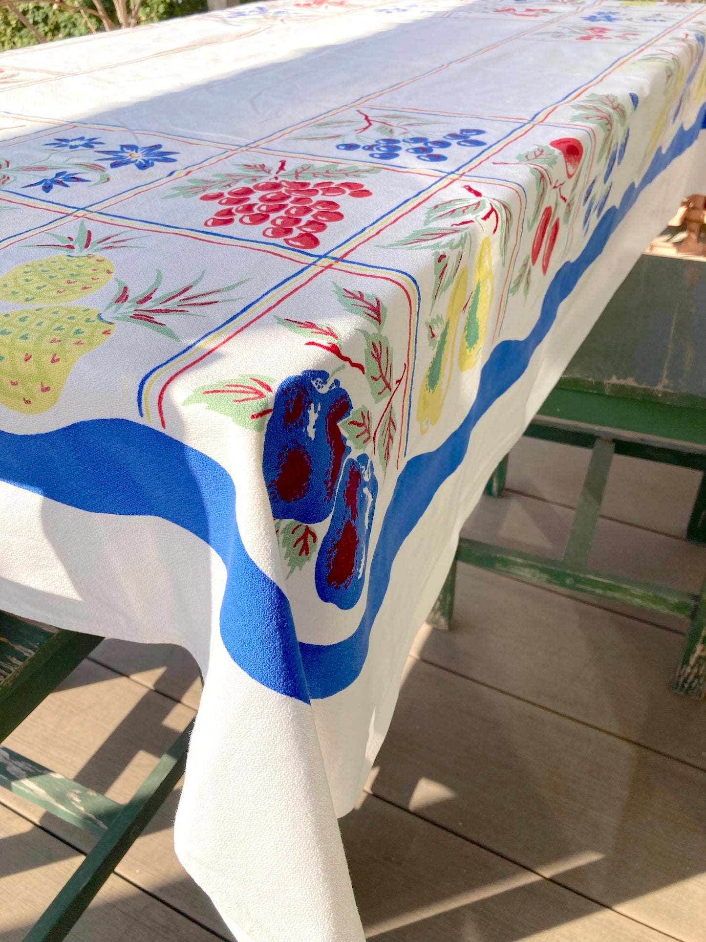 Vintage 50s USA ”Simtex” Fruit Print Cotton Tablecloth