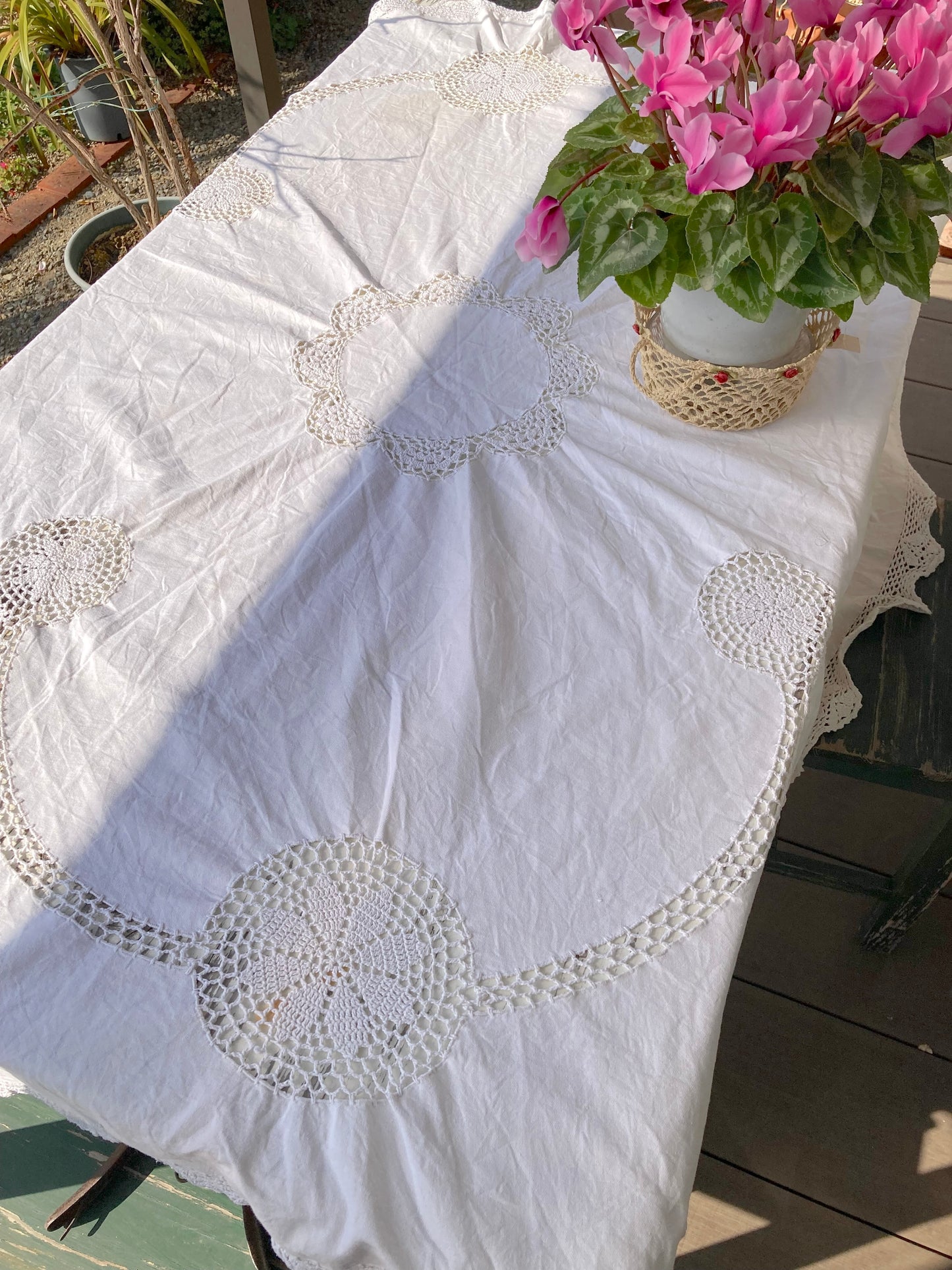 Vintage Round Cotton Crochet Lace Tablecloth (148cm / 58")