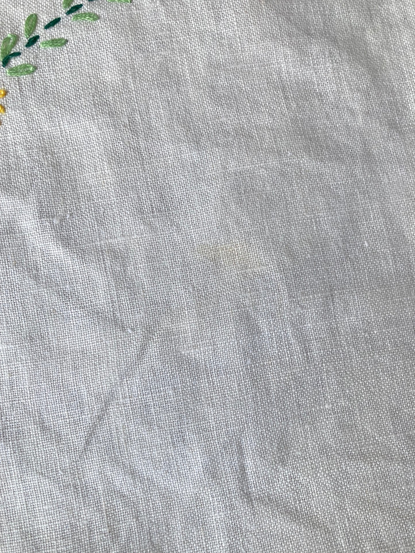 Vintage Hand-Embroidered Linen Tablecloth/Cover (105x107cm / 41x42")