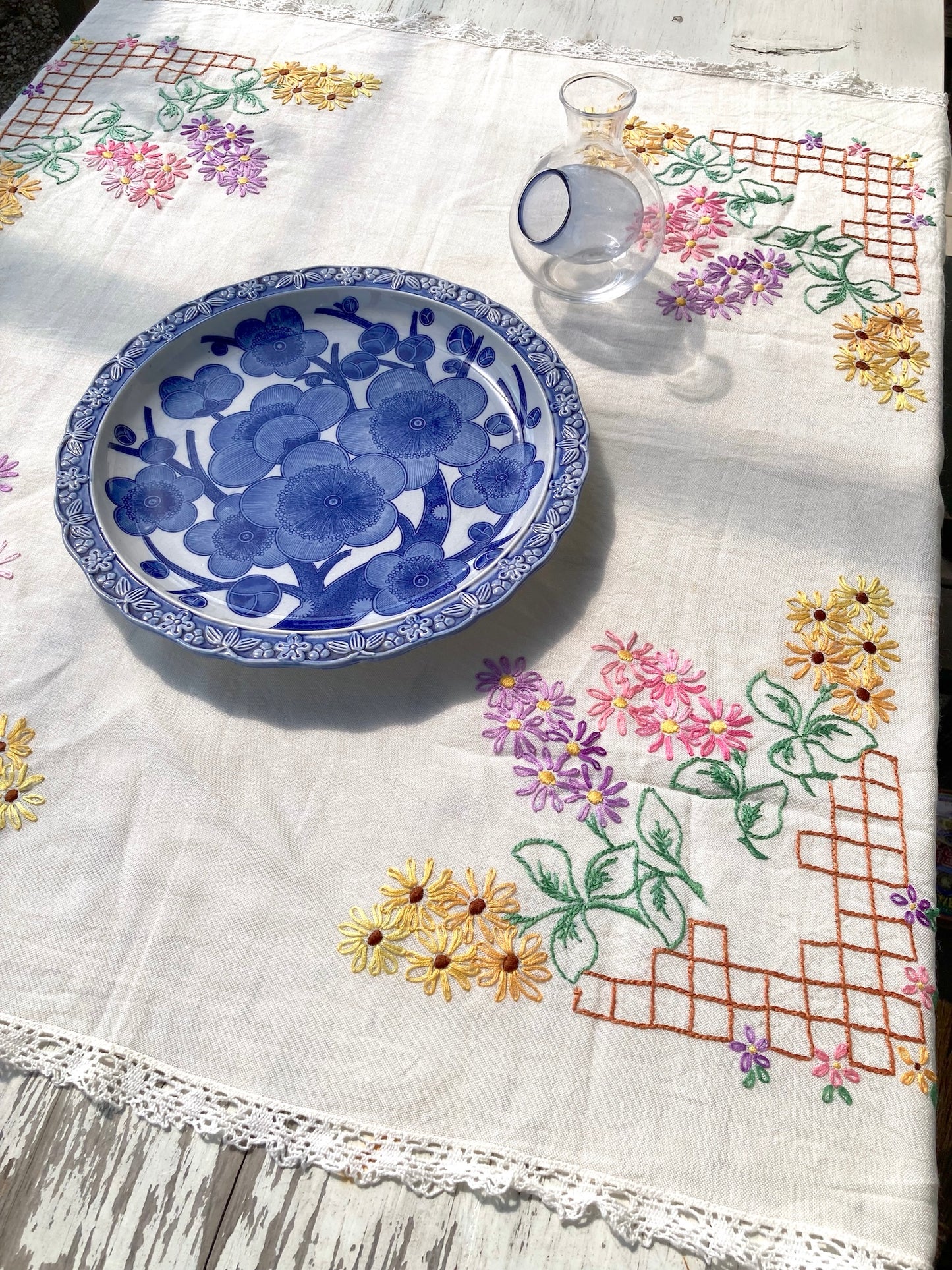 ヴィンテージ  生成り ハンドステッチ 刺繍 正方形 テーブルクロス