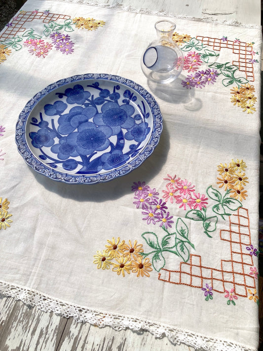 ヴィンテージ  生成り ハンドステッチ 刺繍 正方形 テーブルクロス