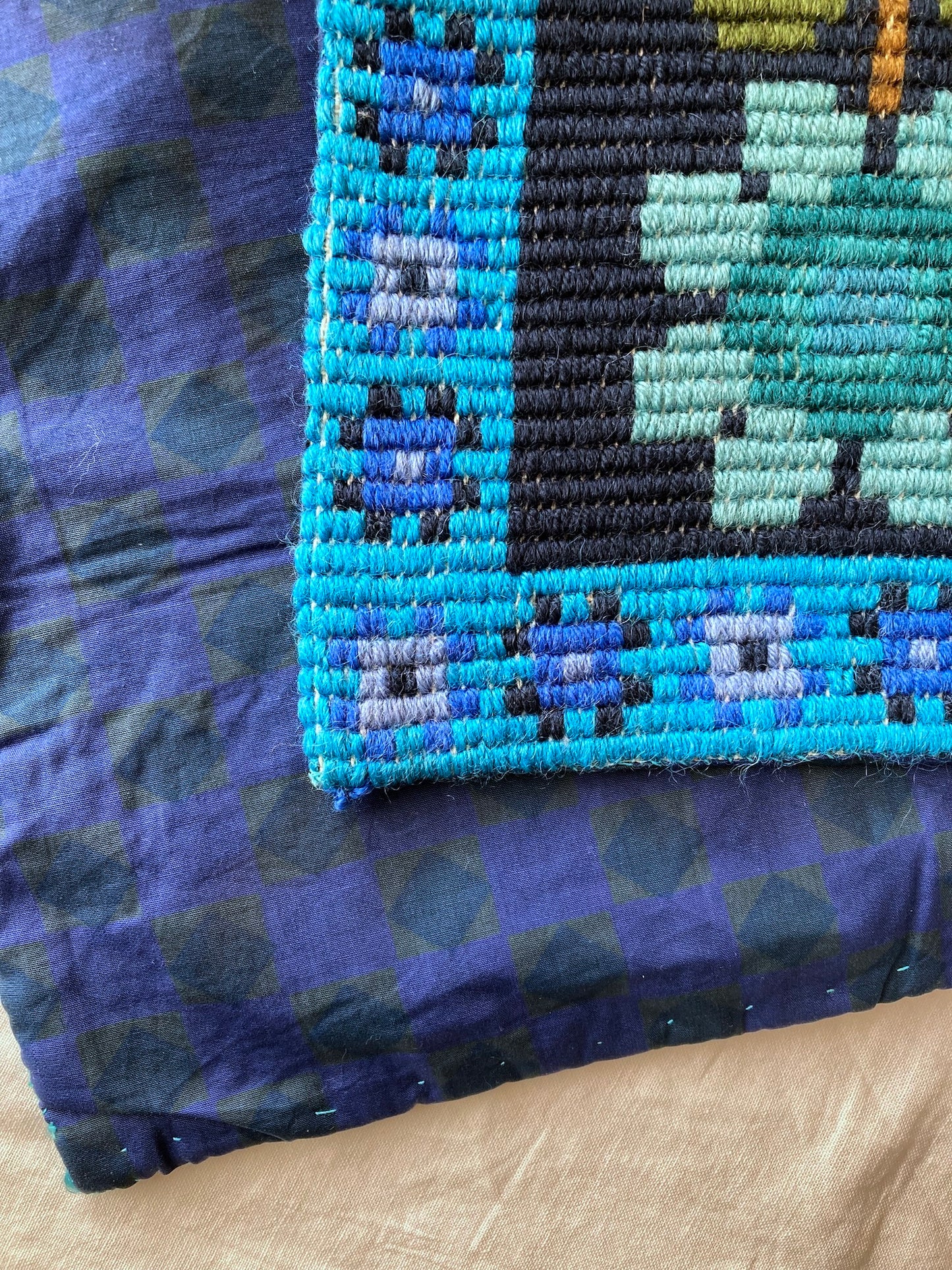 Vintage Scandinavian Rya Yarn Mat – Geometric Floral Tufted Design, 1960s Wool Handmade Art