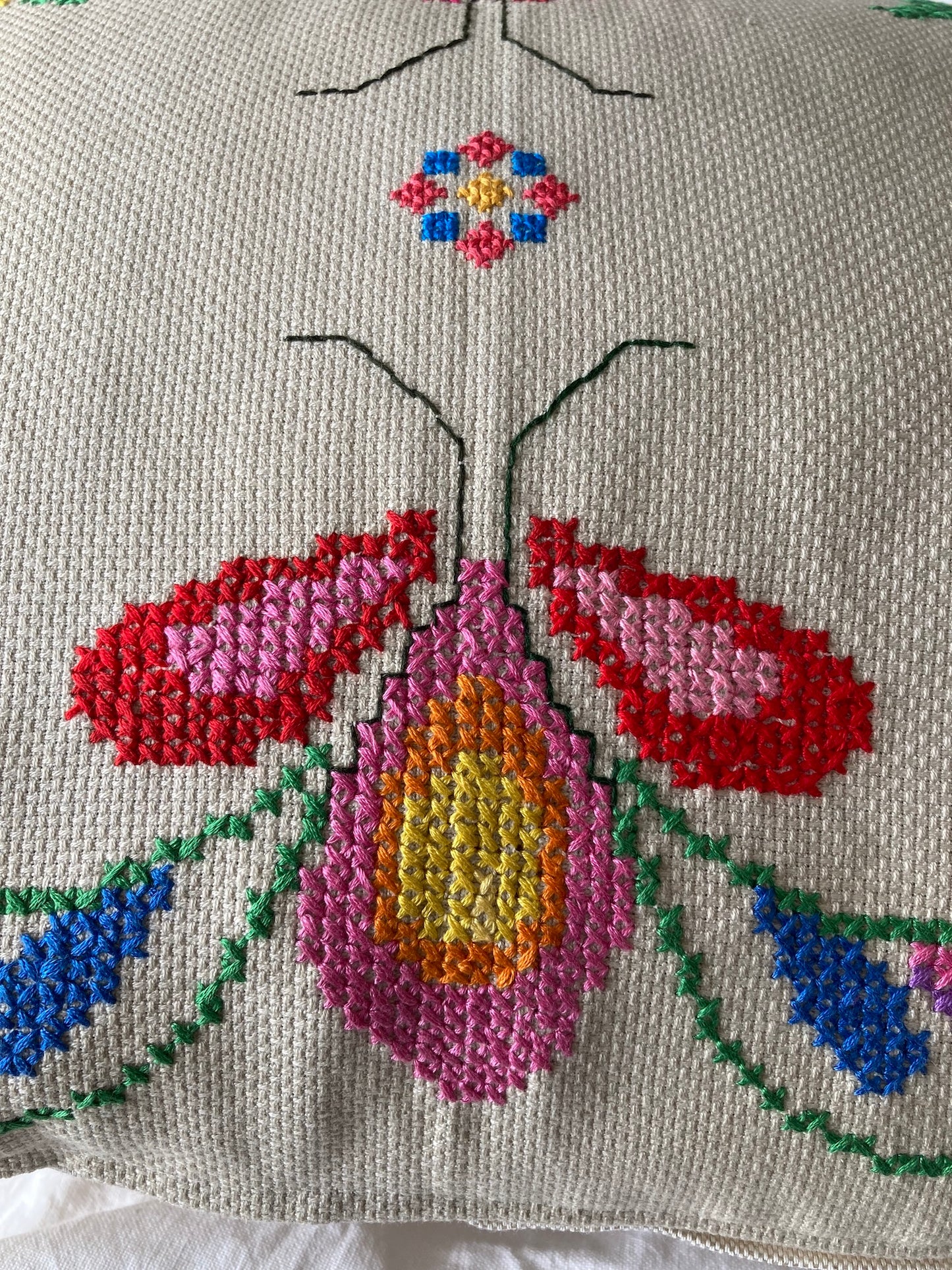 Eastern European Vintage Colorful Embroidered Bugs & Flowers Cushion Cover (45x38cm)