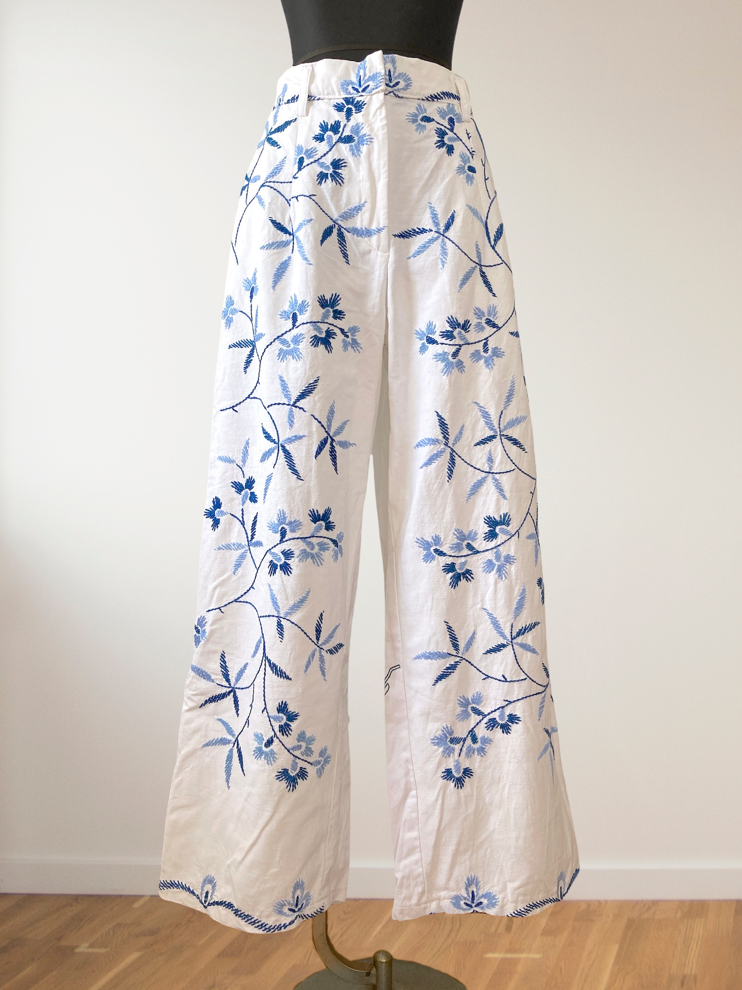 ヴィンテージ リメイク ブルー系 刺繍 コットン生地 ワイドパンツ