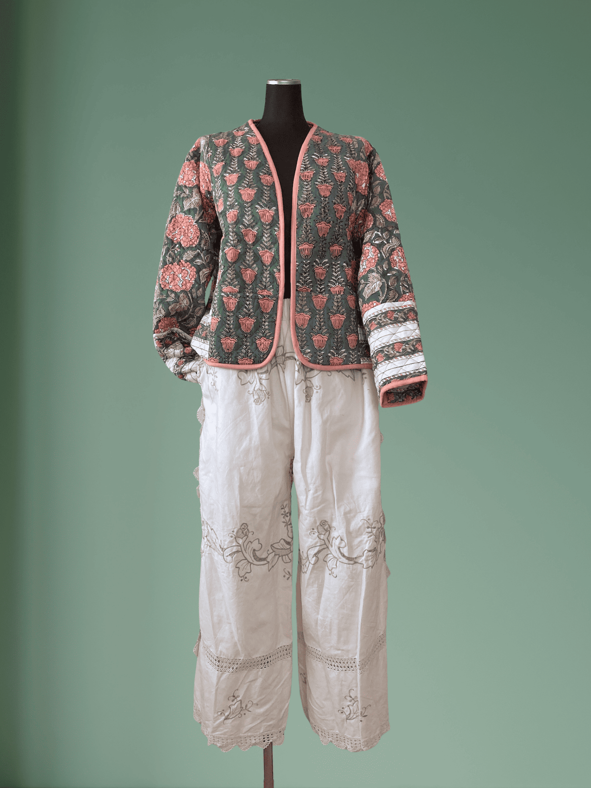 Reversible Hand Block Print Quilted Jacket  / Pink x Gray