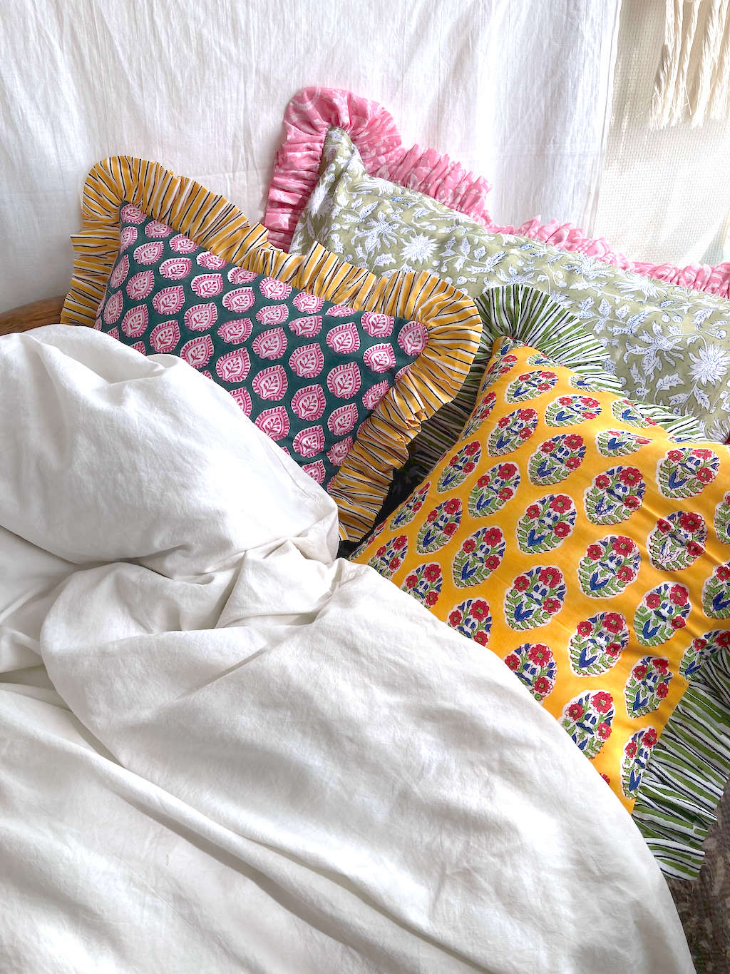 インド綿ハンドブロックプリント フリルクッションカバー Ruffle Pillow 02 MOJORA